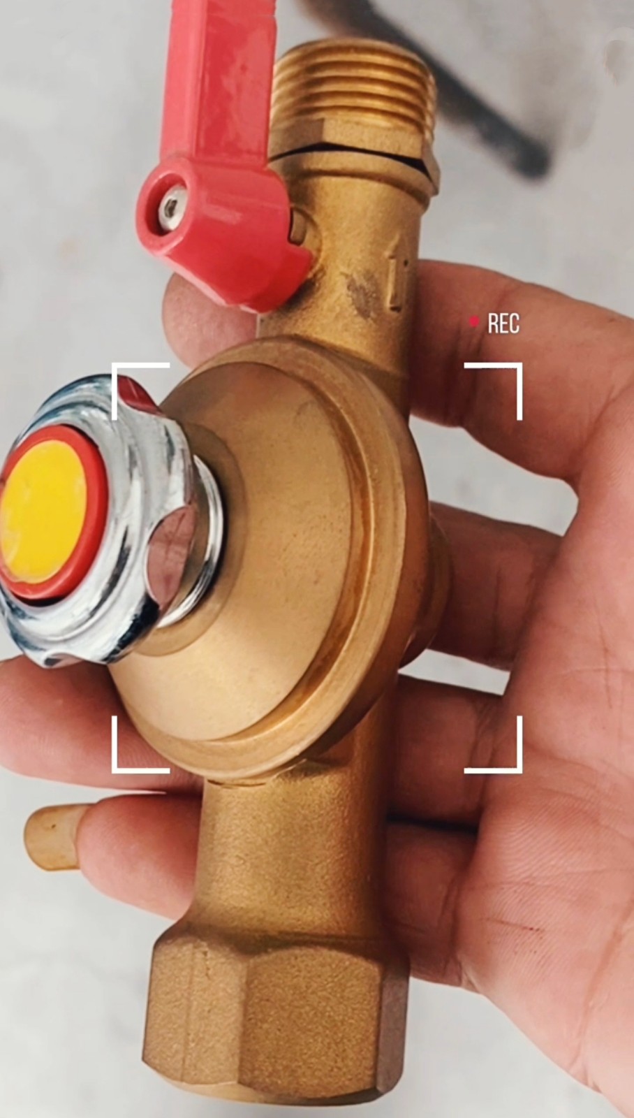 COTV全球直播-温州市峰顺自动化有限公司专业生产：全自动数控机床、油压机床、车铣复合机床、不锈钢振动盘、各种电主轴机头、自动车床，攻丝机打横孔、冲床调直落料机等产品，欢迎大家光临！