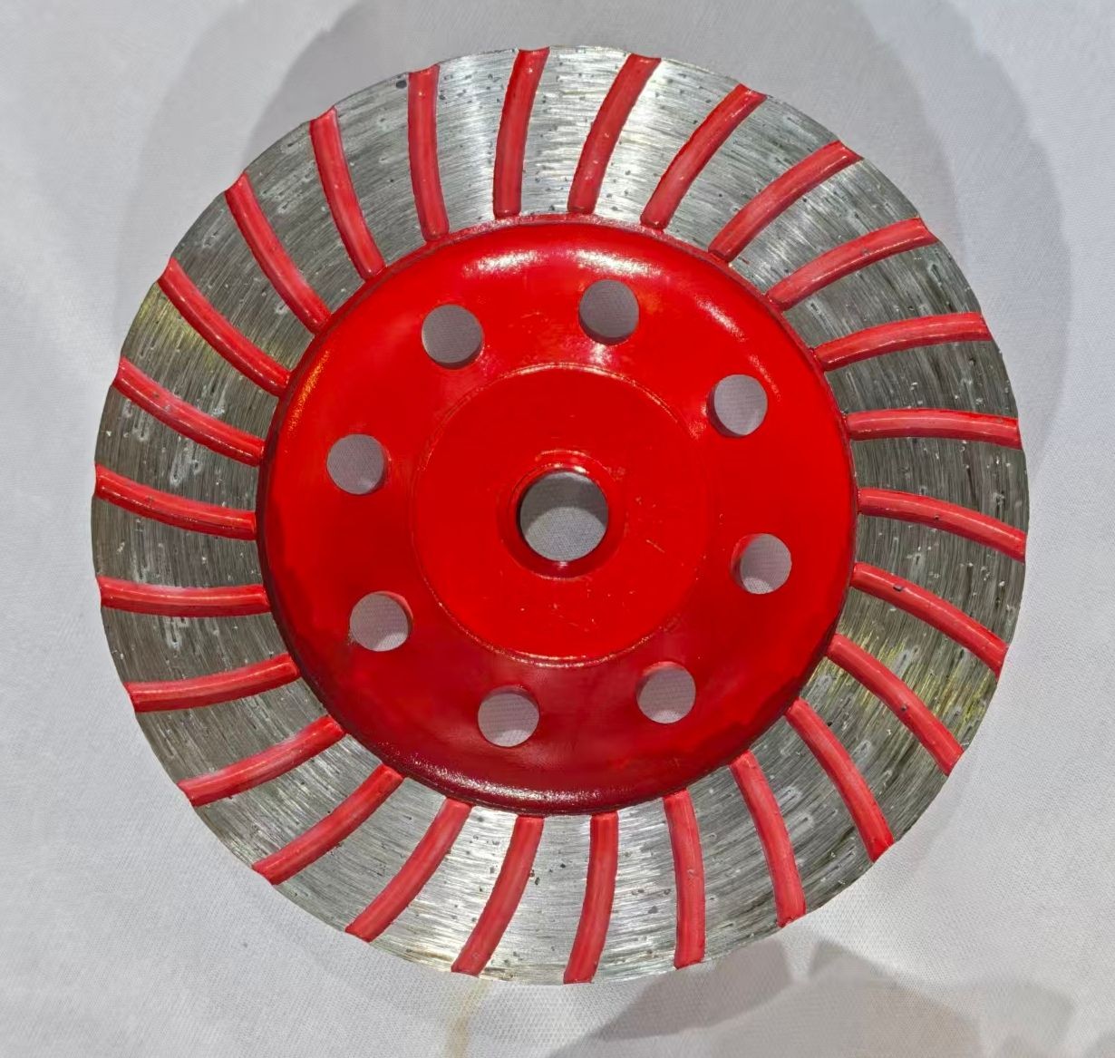 COTV全球直播-江苏舒工工具有限公司专业研发生产“苏功”、“锯片王老五”、“鑫烈马”、“DENACET”等50多个品牌系列的磨料、磨具及各种切割片等产品,欢迎大家光临! COTV全球直播-江苏舒工工具有限公司专业研发生产“苏功”、“锯片王老五”、“鑫烈马”、“DENACET”等50多个品牌系列的磨料、磨具及各种切割片等产品,欢迎大家光临!