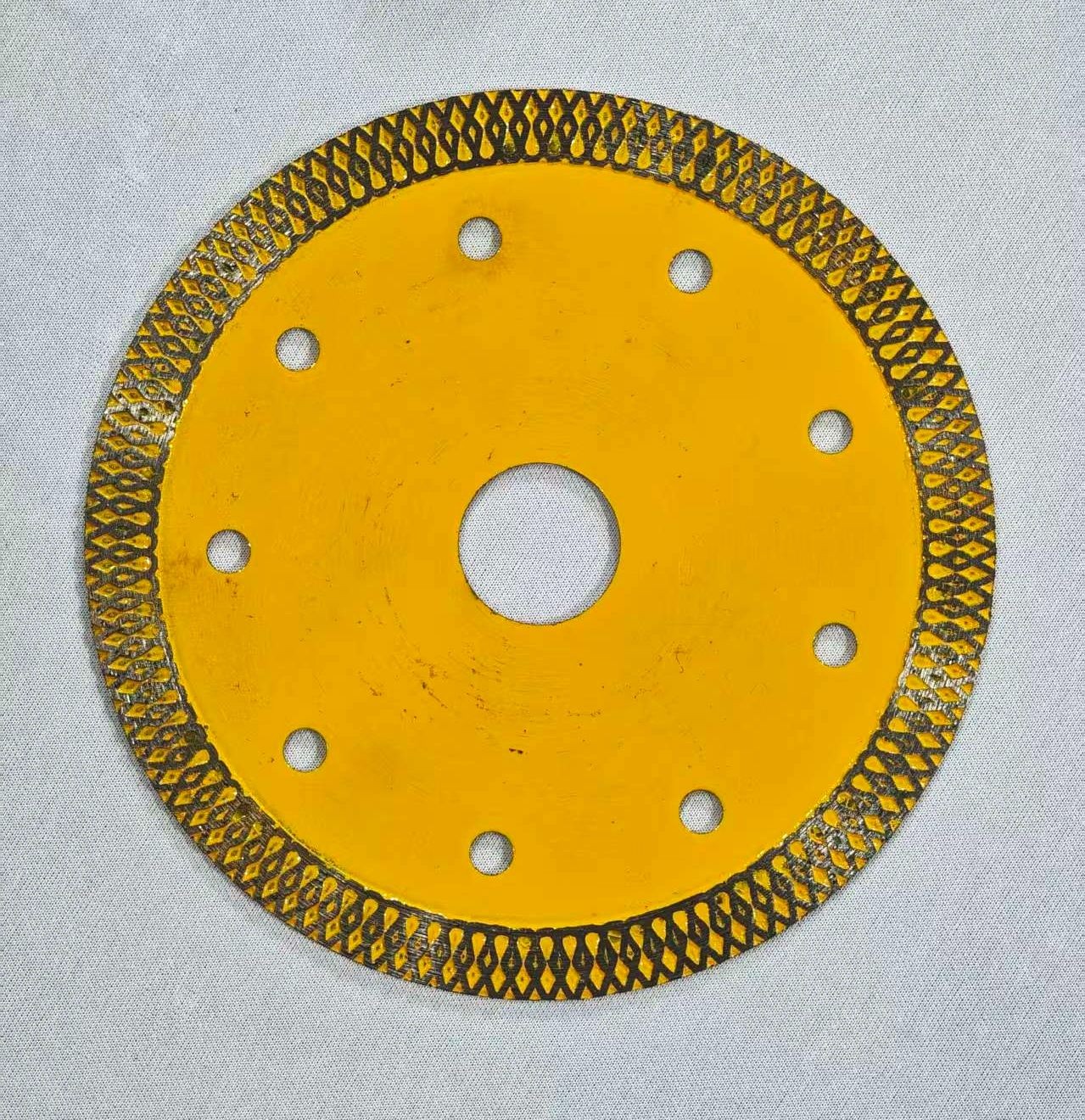 COTV全球直播-江苏舒工工具有限公司专业研发生产“苏功”、“锯片王老五”、“鑫烈马”、“DENACET”等50多个品牌系列的磨料、磨具及各种切割片等产品,欢迎大家光临! COTV全球直播-江苏舒工工具有限公司专业研发生产“苏功”、“锯片王老五”、“鑫烈马”、“DENACET”等50多个品牌系列的磨料、磨具及各种切割片等产品,欢迎大家光临!