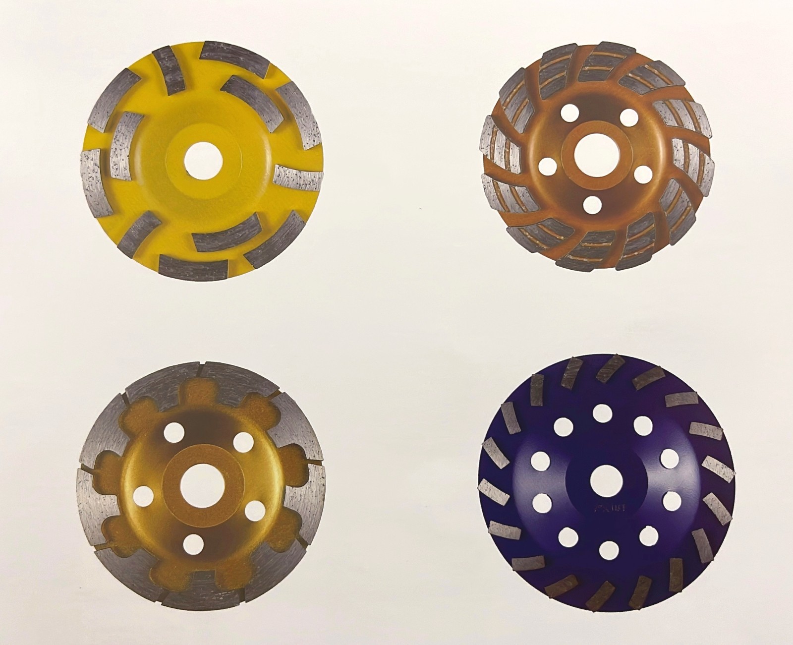 COTV全球直播-江苏舒工工具有限公司专业研发生产“苏功”、“锯片王老五”、“鑫烈马”、“DENACET”等50多个品牌系列的磨料、磨具及各种切割片等产品,欢迎大家光临! COTV全球直播-江苏舒工工具有限公司专业研发生产“苏功”、“锯片王老五”、“鑫烈马”、“DENACET”等50多个品牌系列的磨料、磨具及各种切割片等产品,欢迎大家光临!