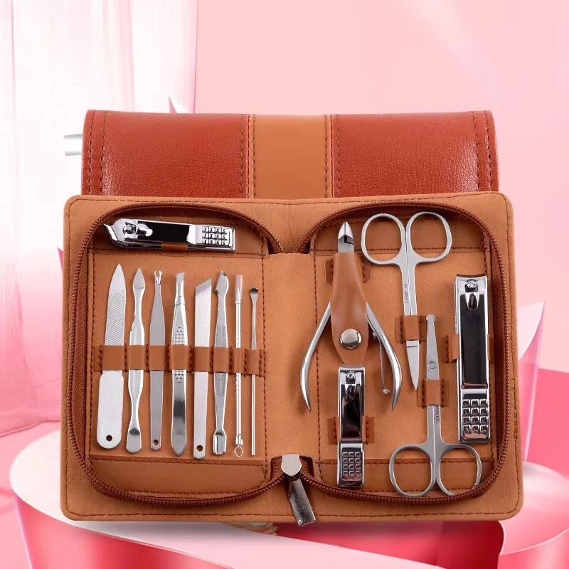 COTV全球直播-阳江市昌颖工贸有限公司专业研发生产:化妆用眉夹、粉刺针、修甲美容套装等各种五金、不锈钢及塑料工具制品等美容化妆品工具,欢迎大家光临! COTV全球直播-阳江市昌颖工贸有限公司专业研发生产:化妆用眉夹、粉刺针、修甲美容套装等各种五金、不锈钢及塑料工具制品等美容化妆品工具,欢迎大家光临!