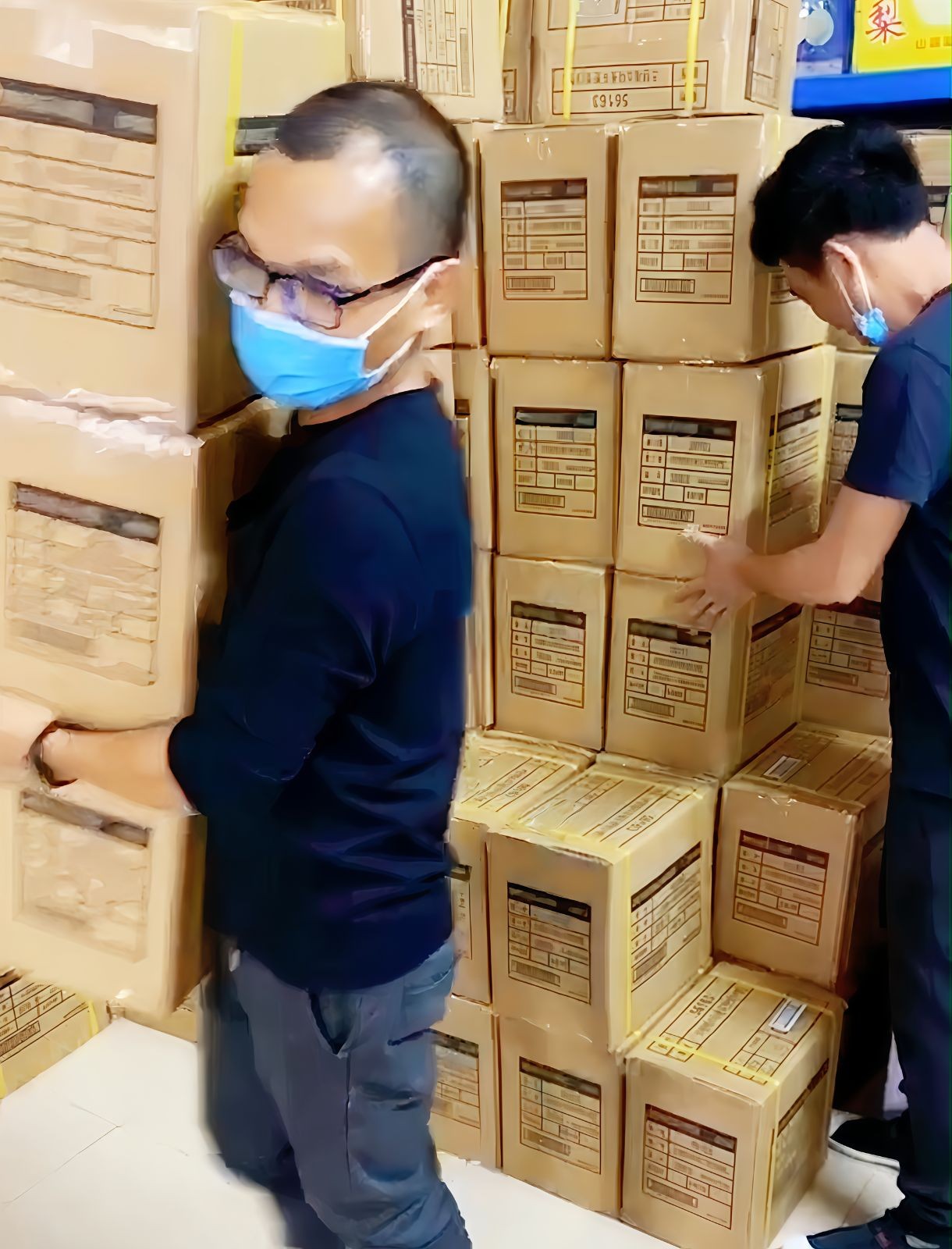 COTV全球直播-阳江市昌颖工贸有限公司专业研发生产:化妆用眉夹、粉刺针、修甲美容套装等各种五金、不锈钢及塑料工具制品等美容化妆品工具,欢迎大家光临! COTV全球直播-阳江市昌颖工贸有限公司专业研发生产:化妆用眉夹、粉刺针、修甲美容套装等各种五金、不锈钢及塑料工具制品等美容化妆品工具,欢迎大家光临!