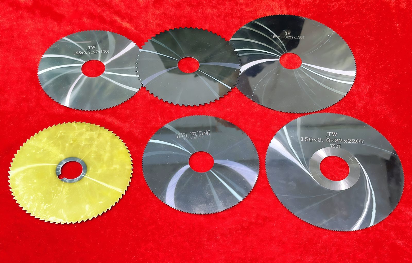 COTV全球直播-台州市宇锋工量刃具有限公司专业生产各种规格整体合金锯刀铣刀、切口铣刀,高速钢锯刀、切口铣刀,直齿三面刃铣刀、焊接合金三面刃铣刀、钨钢钻头、钨钢立铣刀等机床工具产品,欢迎大家光临! COTV全球直播-台州市宇锋工量刃具有限公司专业生产各种规格整体合金锯刀铣刀、切口铣刀,高速钢锯刀、切口铣刀,直齿三面刃铣刀、焊接合金三面刃铣刀、钨钢钻头、钨钢立铣刀等机床工具产品,欢迎大家光临!