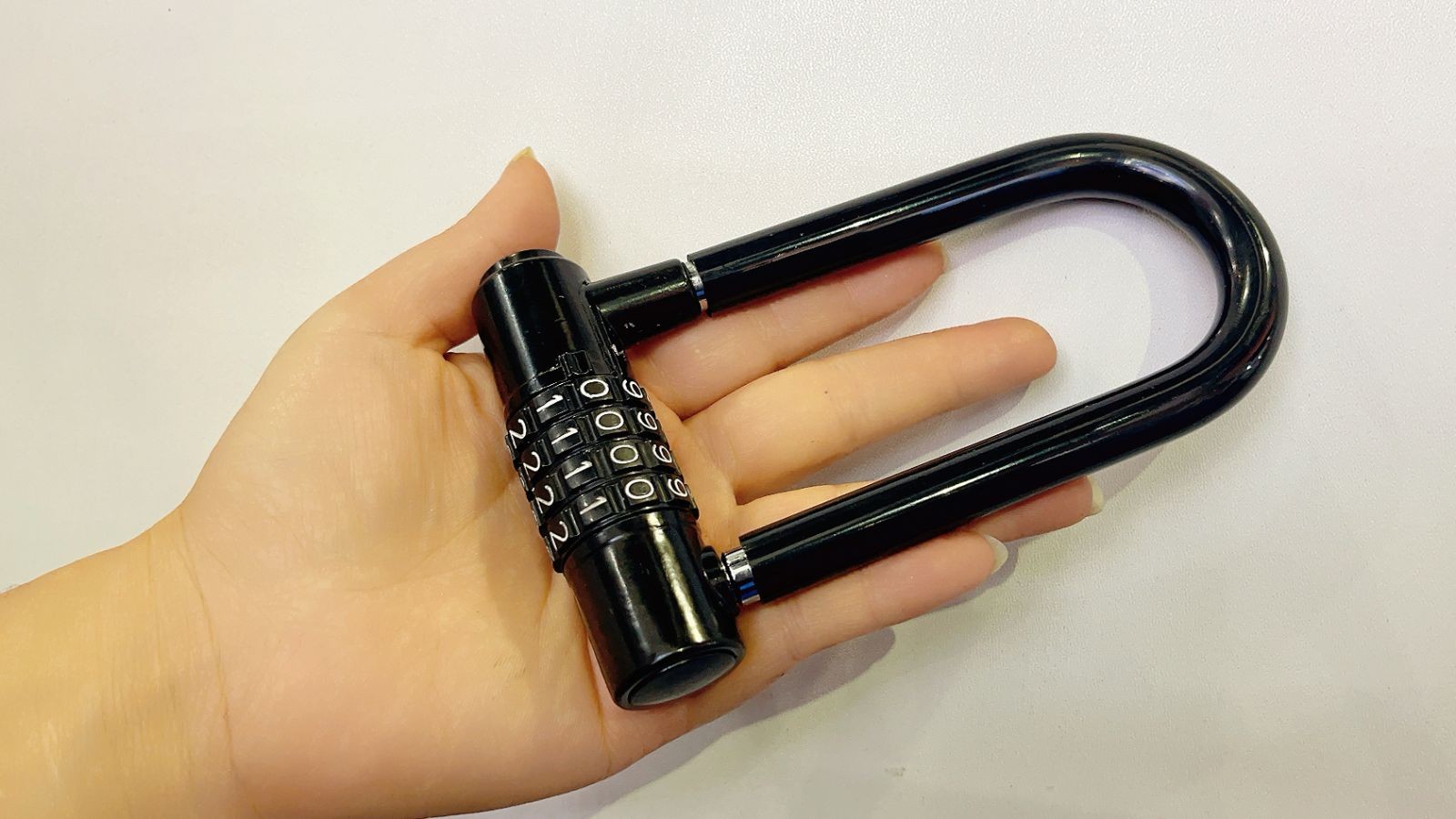 COTV全球直播-浦江广域锁业有限公司十八年来专业生产:各种不锈钢锁、伸缩锁、各种智能挂锁等安全锁具产品; 公司拥有自己研发团队,时常有新品上市,价格合理,欢迎大家光临! COTV全球直播-浦江广域锁业有限公司十八年来专业生产:各种不锈钢锁、伸缩锁、各种智能挂锁等安全锁具产品; 公司拥有自己研发团队,时常有新品上市,价格合理,欢迎大家光临!