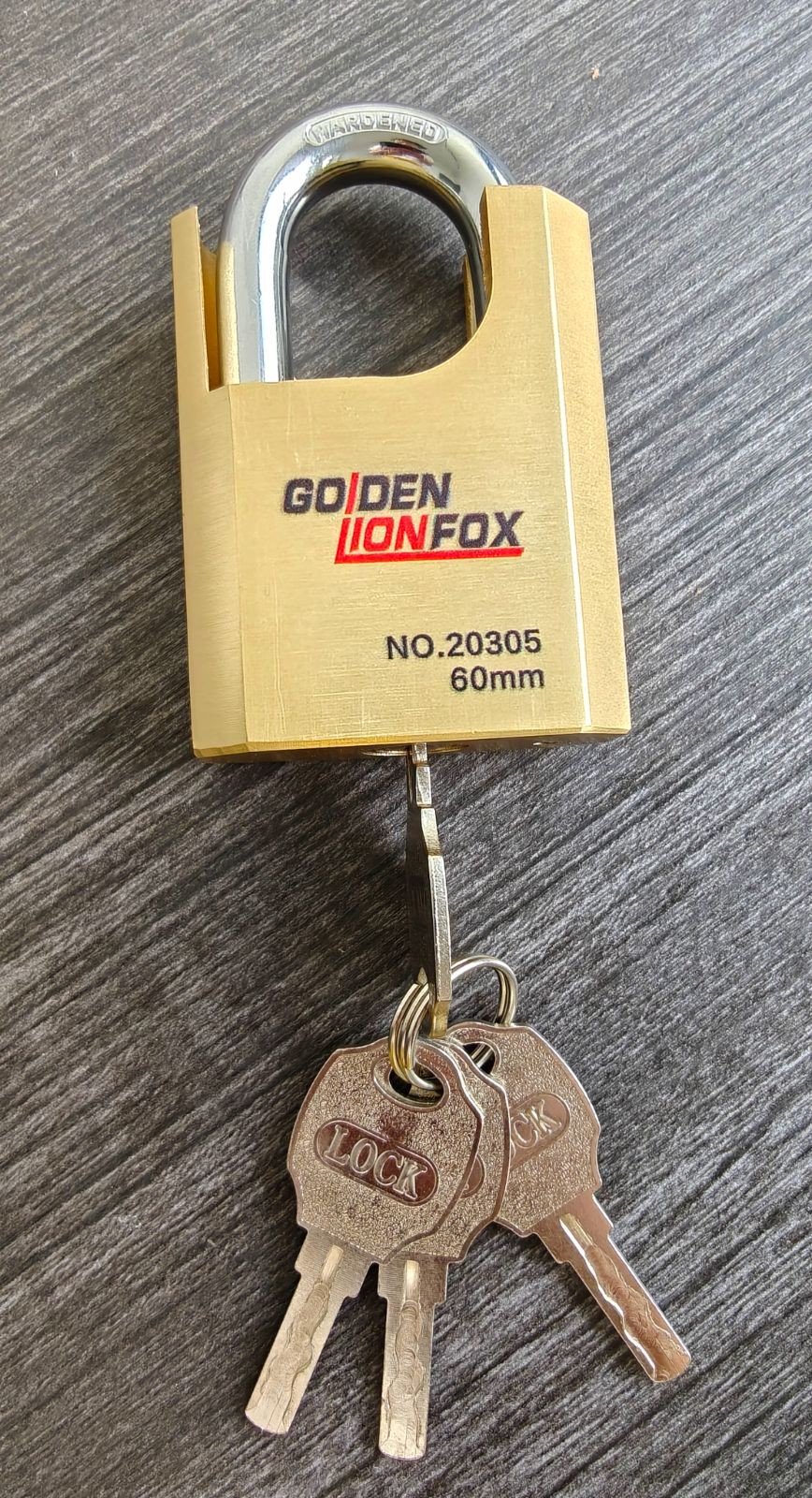 COTV全球直播-浦江广域锁业有限公司十八年来专业生产:各种不锈钢锁、伸缩锁、各种智能挂锁等安全锁具产品; 公司拥有自己研发团队,时常有新品上市,价格合理,欢迎大家光临! COTV全球直播-浦江广域锁业有限公司十八年来专业生产:各种不锈钢锁、伸缩锁、各种智能挂锁等安全锁具产品; 公司拥有自己研发团队,时常有新品上市,价格合理,欢迎大家光临!