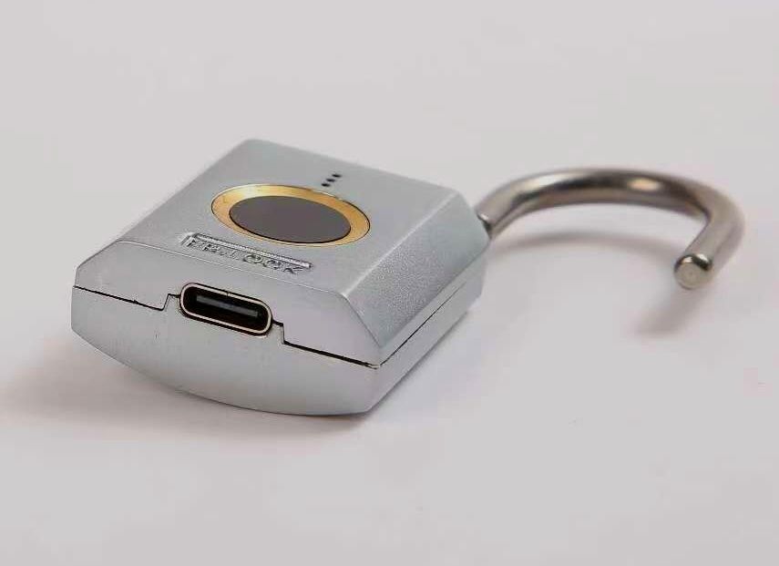 COTV全球直播-浦江广域锁业有限公司十八年来专业生产:各种不锈钢锁、伸缩锁、各种智能挂锁等安全锁具产品; 公司拥有自己研发团队,时常有新品上市,价格合理,欢迎大家光临! COTV全球直播-浦江广域锁业有限公司十八年来专业生产:各种不锈钢锁、伸缩锁、各种智能挂锁等安全锁具产品; 公司拥有自己研发团队,时常有新品上市,价格合理,欢迎大家光临!