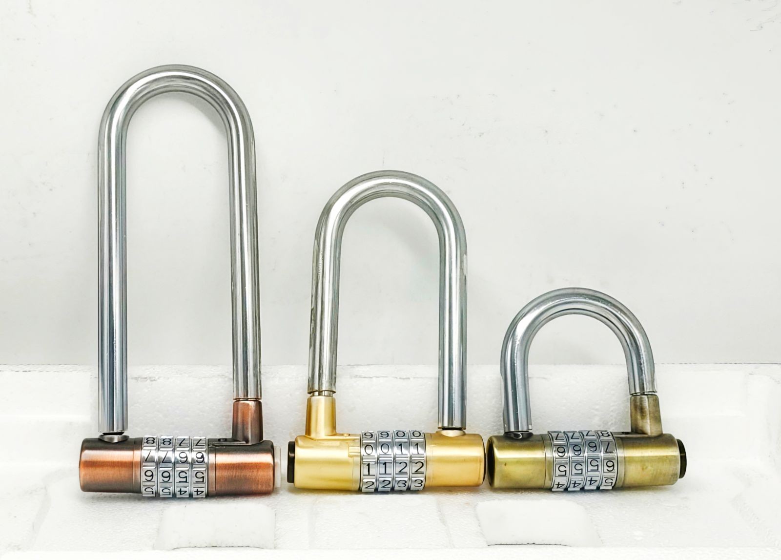 COTV全球直播-浦江广域锁业有限公司十八年来专业生产:各种不锈钢锁、伸缩锁、各种智能挂锁等安全锁具产品; 公司拥有自己研发团队,时常有新品上市,价格合理,欢迎大家光临! COTV全球直播-浦江广域锁业有限公司十八年来专业生产:各种不锈钢锁、伸缩锁、各种智能挂锁等安全锁具产品; 公司拥有自己研发团队,时常有新品上市,价格合理,欢迎大家光临!