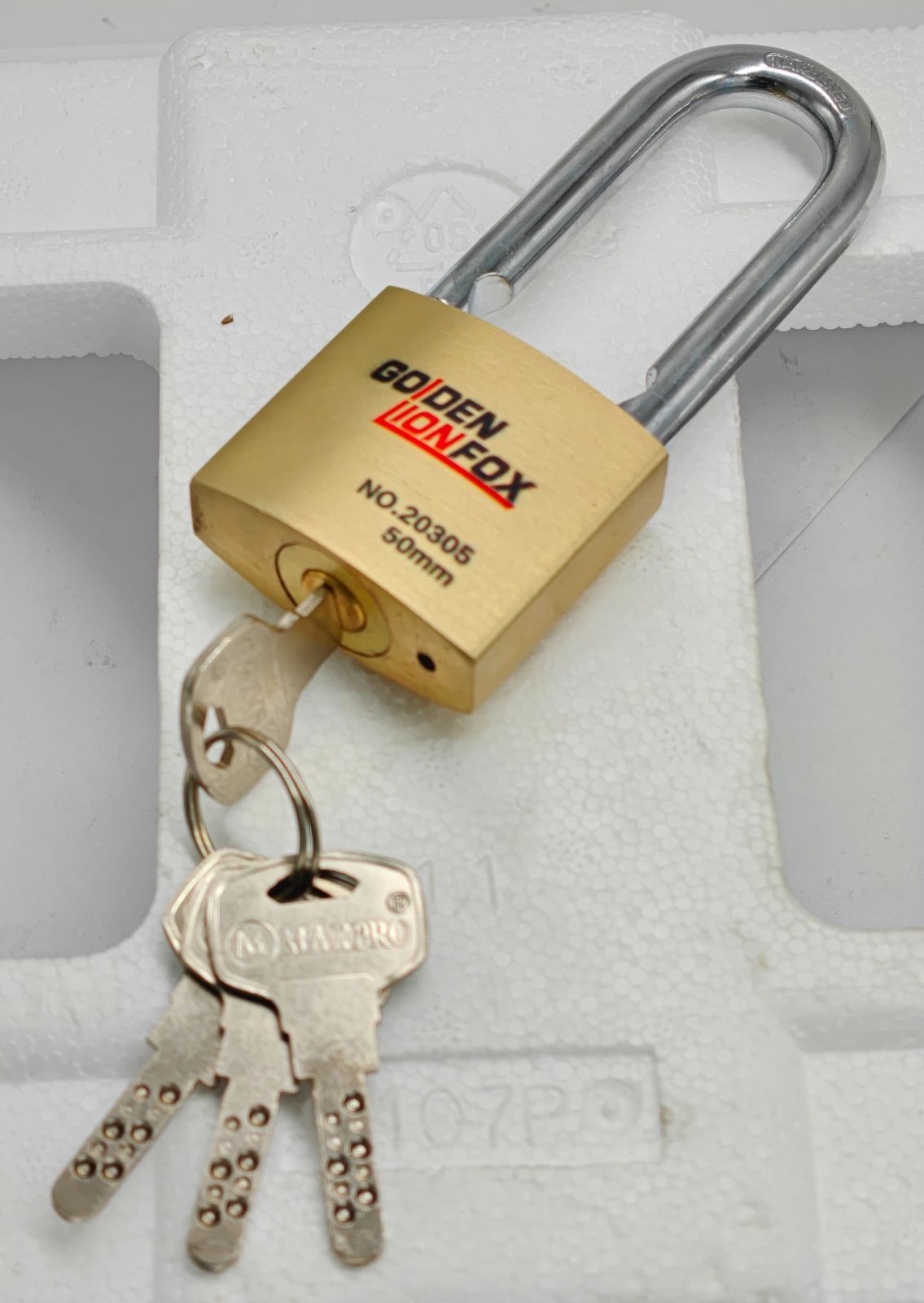 COTV全球直播-浦江广域锁业有限公司十八年来专业生产:各种不锈钢锁、伸缩锁、各种智能挂锁等安全锁具产品; 公司拥有自己研发团队,时常有新品上市,价格合理,欢迎大家光临! COTV全球直播-浦江广域锁业有限公司十八年来专业生产:各种不锈钢锁、伸缩锁、各种智能挂锁等安全锁具产品; 公司拥有自己研发团队,时常有新品上市,价格合理,欢迎大家光临!