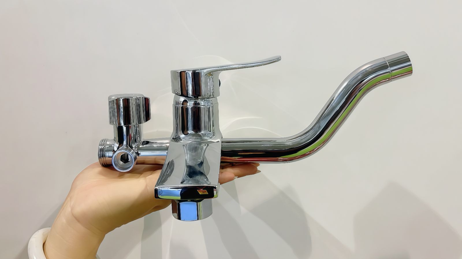 COTV全球直播-福建南安市广瑞景厨卫有限公司专业生产:塑钢龙头系列、钢单孔系列、钢菜盆龙头系列、单冷龙头系列、淋浴/快开龙头系列等流体洁具产品; 设计创新、制造精良,款式多样,欢迎大家光临! COTV全球直播-福建南安市广瑞景厨卫有限公司专业生产:塑钢龙头系列、钢单孔系列、钢菜盆龙头系列、单冷龙头系列、淋浴/快开龙头系列等流体洁具产品; 设计创新、制造精良,款式多样,欢迎大家光临!