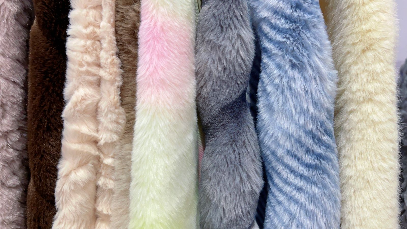 COTV全球直播-常熟市奥胜针纺有限公司专业生产:功能性珊瑚绒、法兰绒、牛奶绒、PV绒、仿兔毛、超柔绒、摇粒绒、颗粒绒、泰迪绒、舒棉绒等时尚女装毛绒面料产品,欢迎大家光临! COTV全球直播-常熟市奥胜针纺有限公司专业生产:功能性珊瑚绒、法兰绒、牛奶绒、PV绒、仿兔毛、超柔绒、摇粒绒、颗粒绒、泰迪绒、舒棉绒等时尚女装毛绒面料产品,欢迎大家光临!