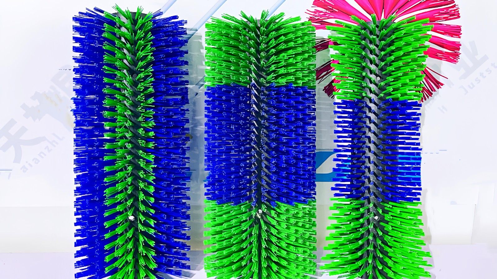 COTV全球直播-安徽省潜山县天柱刷业有限公司专业生产各种异形规格毛刷、机械毛刷、条形刷、圆盘刷、环卫扫路刷、扫雪刷及大型预处理线刷辊、上胶机胶辊等产品,欢迎大家光临! COTV全球直播-安徽省潜山县天柱刷业有限公司专业生产各种异形规格毛刷、机械毛刷、条形刷、圆盘刷、环卫扫路刷、扫雪刷及大型预处理线刷辊、上胶机胶辊等产品,欢迎大家光临!