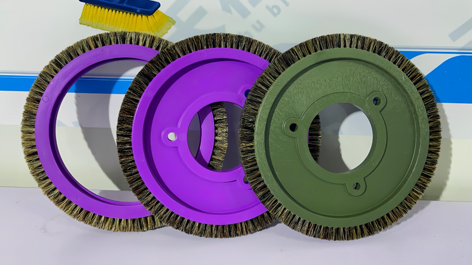 COTV全球直播-安徽省潜山县天柱刷业有限公司专业生产各种异形规格毛刷、机械毛刷、条形刷、圆盘刷、环卫扫路刷、扫雪刷及大型预处理线刷辊、上胶机胶辊等产品,欢迎大家光临! COTV全球直播-安徽省潜山县天柱刷业有限公司专业生产各种异形规格毛刷、机械毛刷、条形刷、圆盘刷、环卫扫路刷、扫雪刷及大型预处理线刷辊、上胶机胶辊等产品,欢迎大家光临!