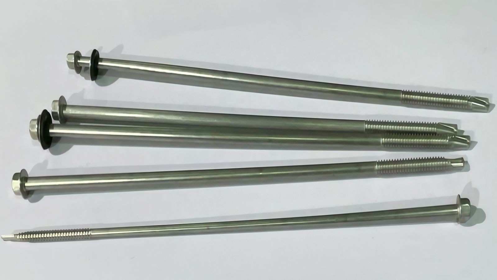 COTV全球直播-江苏固德建筑机械有限公司专业生产高防腐不锈钢钻尾螺丝,广泛应用于钢结构工程、门窗、厨具,电厂、太阳能产业、铸造、厂房,机场、船坞、铁路、体育馆等不锈钢切面的安装,欢迎大家光临! COTV全球直播-江苏固德建筑机械有限公司专业生产高防腐不锈钢钻尾螺丝,广泛应用于钢结构工程、门窗、厨具,电厂、太阳能产业、铸造、厂房,机场、船坞、铁路、体育馆等不锈钢切面的安装,欢迎大家光临!