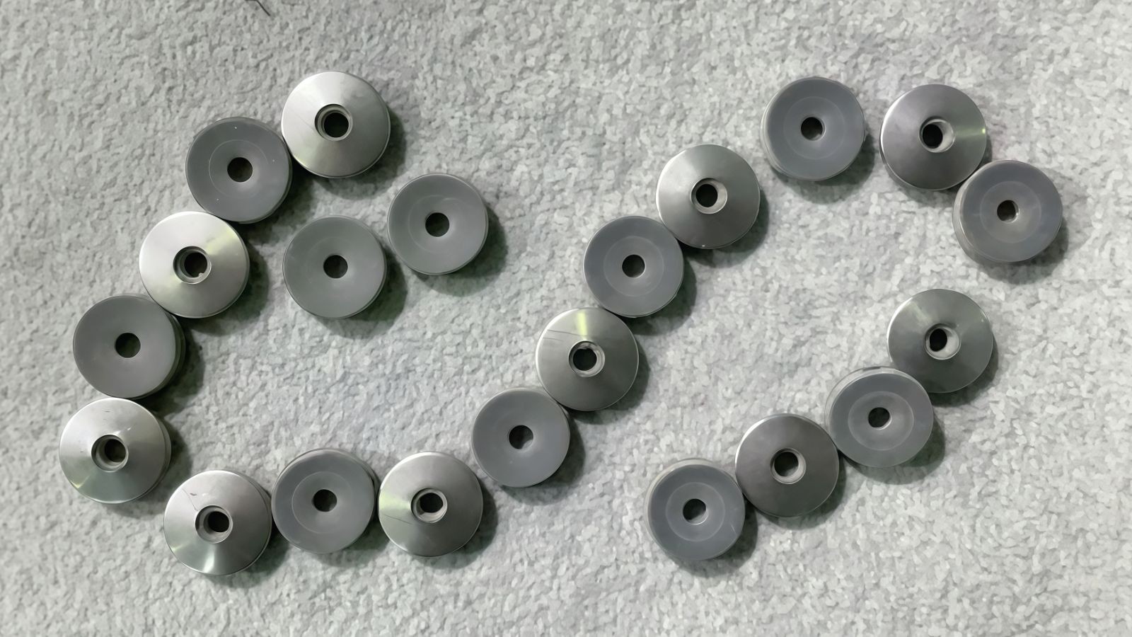 COTV全球直播-江苏固德建筑机械有限公司专业生产高防腐不锈钢钻尾螺丝,广泛应用于钢结构工程、门窗、厨具,电厂、太阳能产业、铸造、厂房,机场、船坞、铁路、体育馆等不锈钢切面的安装,欢迎大家光临! COTV全球直播-江苏固德建筑机械有限公司专业生产高防腐不锈钢钻尾螺丝,广泛应用于钢结构工程、门窗、厨具,电厂、太阳能产业、铸造、厂房,机场、船坞、铁路、体育馆等不锈钢切面的安装,欢迎大家光临!