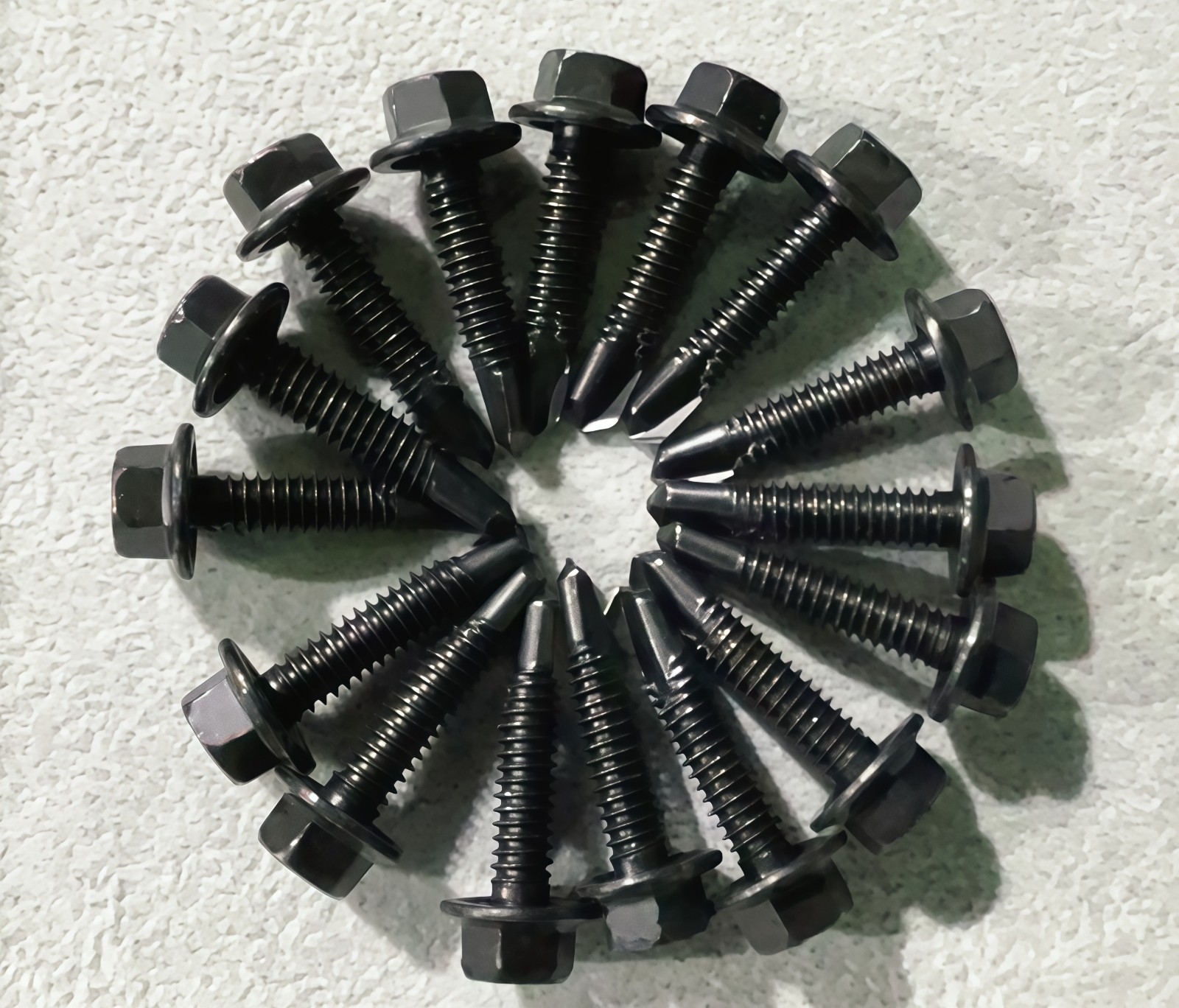 COTV全球直播-江苏固德建筑机械有限公司专业生产高防腐不锈钢钻尾螺丝,广泛应用于钢结构工程、门窗、厨具,电厂、太阳能产业、铸造、厂房,机场、船坞、铁路、体育馆等不锈钢切面的安装,欢迎大家光临! COTV全球直播-江苏固德建筑机械有限公司专业生产高防腐不锈钢钻尾螺丝,广泛应用于钢结构工程、门窗、厨具,电厂、太阳能产业、铸造、厂房,机场、船坞、铁路、体育馆等不锈钢切面的安装,欢迎大家光临!