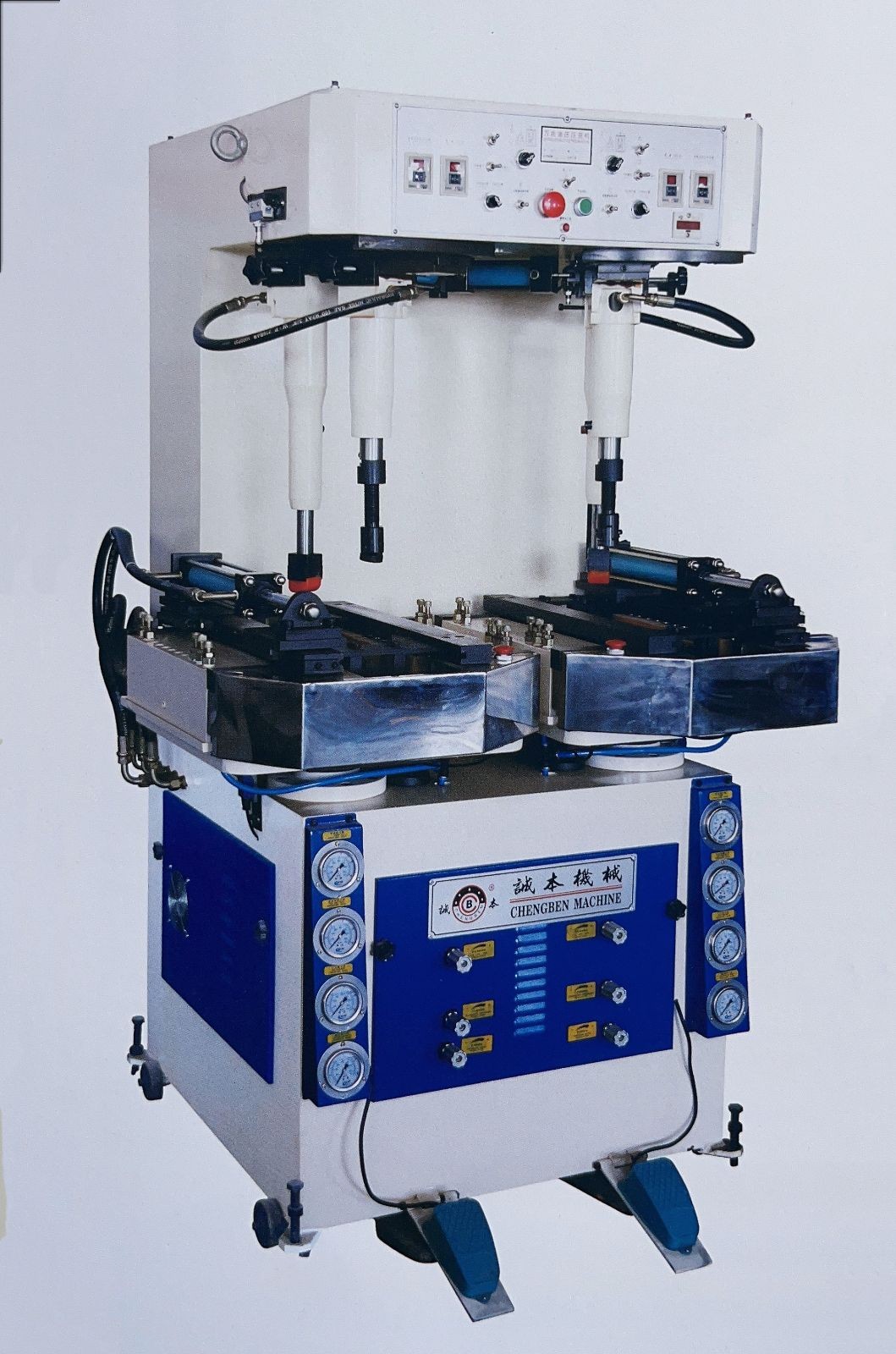 COTV全球直播-温州诚本机械有限公司、温州瑞乐轻工机械有限公司专业生产：自动上胶后帮机、新型围条压合机、自动后踵结帮机、多功能自动成型机、智能压合机、橡胶/塑料开放式炼胶机等设备，欢迎大家光临！