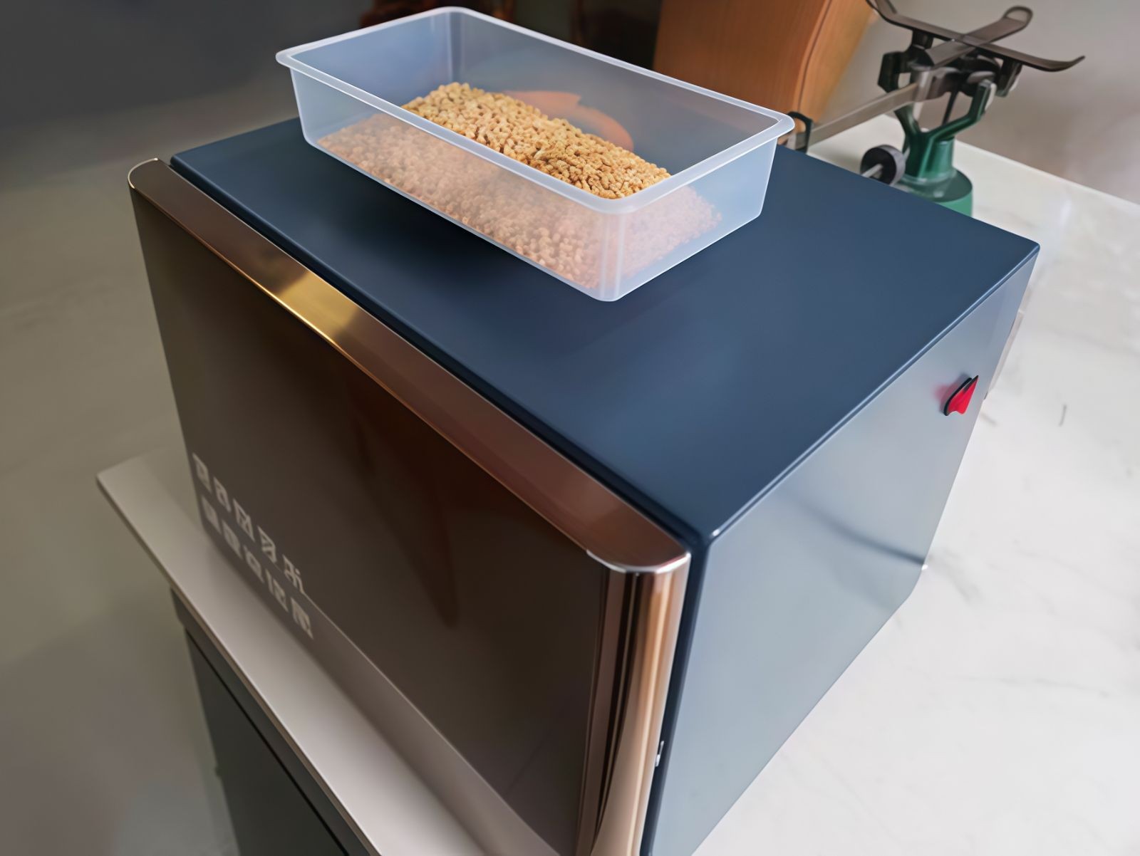 COTV全球直播-上海禾健鲜谷贸易有限公司研发生产商用餐饮饭店鲜米机,配有电脑多功能特色菜谱及客户点菜等功能显示屏;生产新型家用台式鲜米机,体积小、重量轻,更适合厨房使用,欢迎大家光临! COTV全球直播-上海禾健鲜谷贸易有限公司研发生产商用餐饮饭店鲜米机,配有电脑多功能特色菜谱及客户点菜等功能显示屏;生产新型家用台式鲜米机,体积小、重量轻,更适合厨房使用,欢迎大家光临!