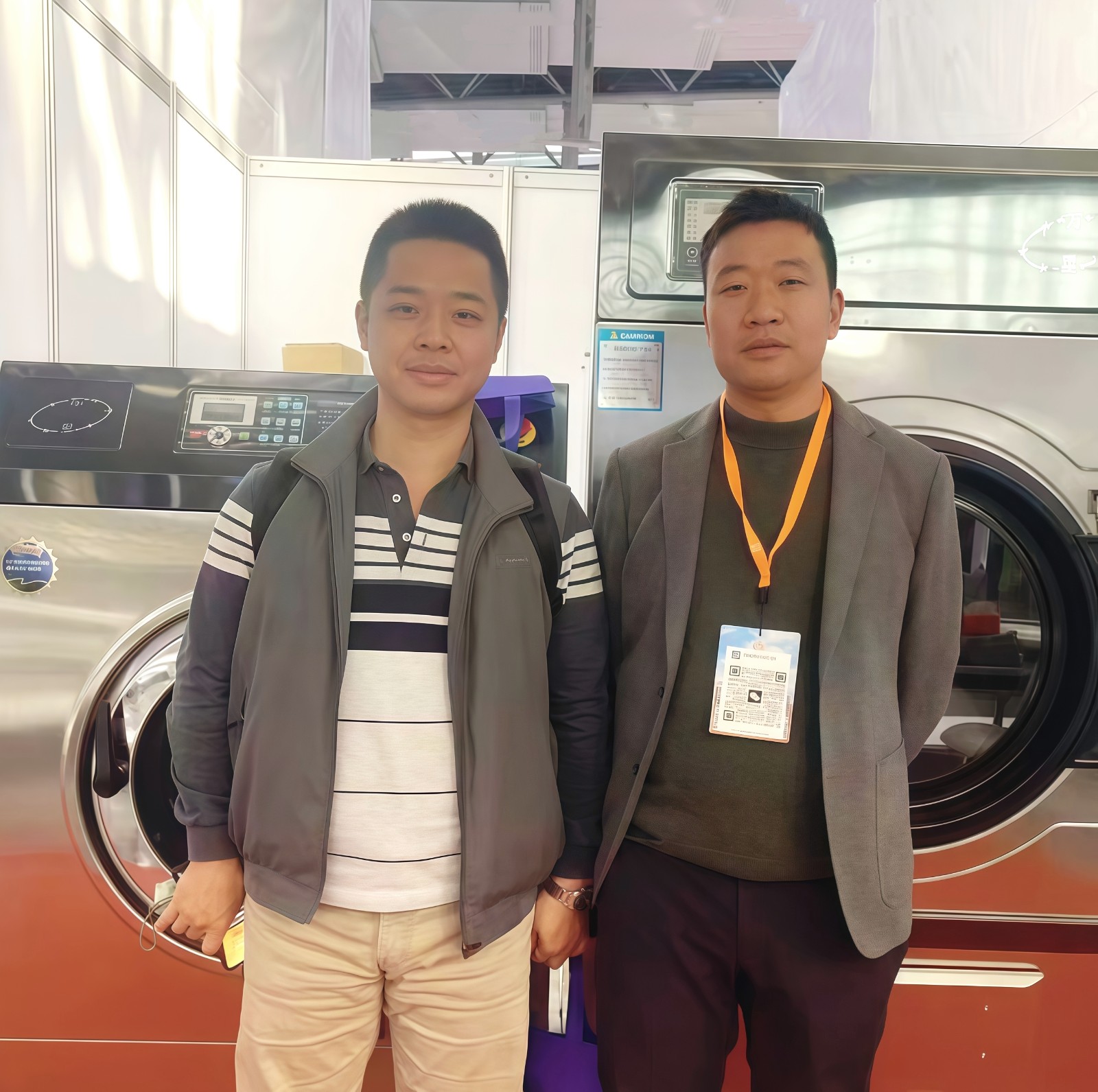 COTV全球直播-上海万星洗涤机械制造有限公司专业生产节能烘干机设备、全自动洗脱机、卧式洗衣机、隔离式洗脱机、折叠机等; 主要用于酒店，宾馆、医院、生物制药、消防、煤矿等，欢迎大家光临！