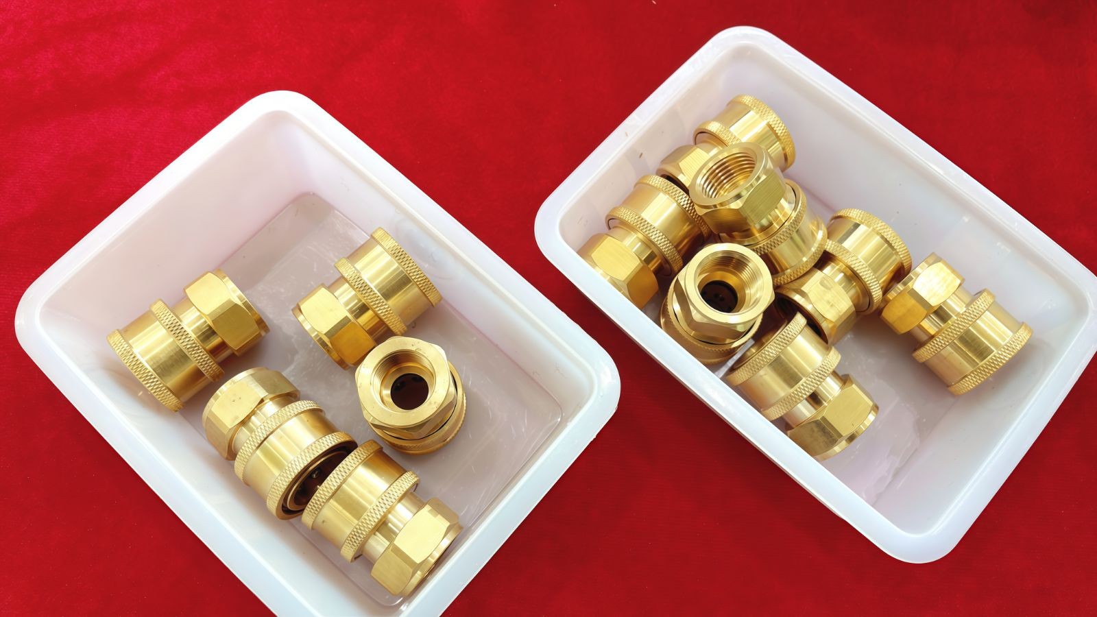 COTV全球直播-东莞市常平永帆农机部批发船式喷灌机、淋水桶、音响田间凳，台州市路桥万豪水暖配件厂生产水暖及农林清洗机配件，台州市路桥宏秉电动车配件有限公司生产液压压管机、手动压管机，欢迎大家光临！