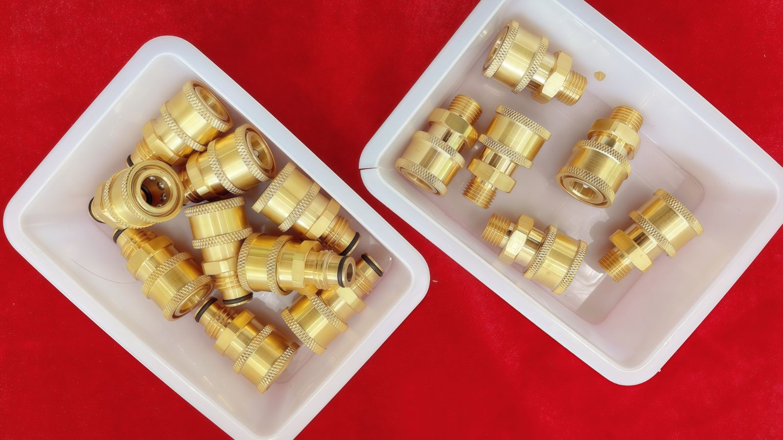 COTV全球直播-东莞市常平永帆农机部批发船式喷灌机、淋水桶、音响田间凳，台州市路桥万豪水暖配件厂生产水暖及农林清洗机配件，台州市路桥宏秉电动车配件有限公司生产液压压管机、手动压管机，欢迎大家光临！