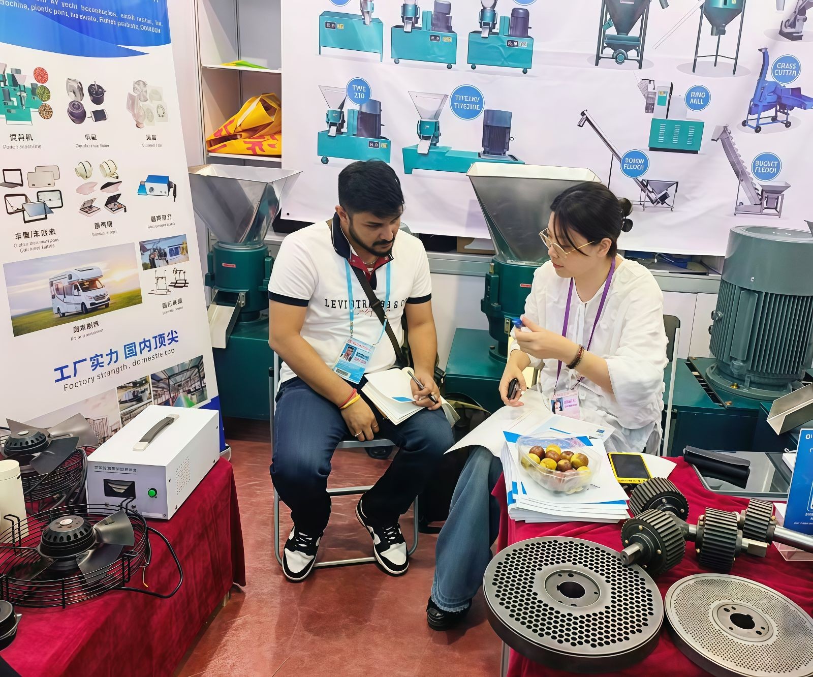 COTV全球直播-嵊州市金塔通用机械有限公司生产50公斤、100公斤、250公斤、350公斤、600公斤、1000公斤、2500公斤的饲料机械，及搅拌机、冷却机、铡草机、粉碎机、上料机，欢迎大家光临！