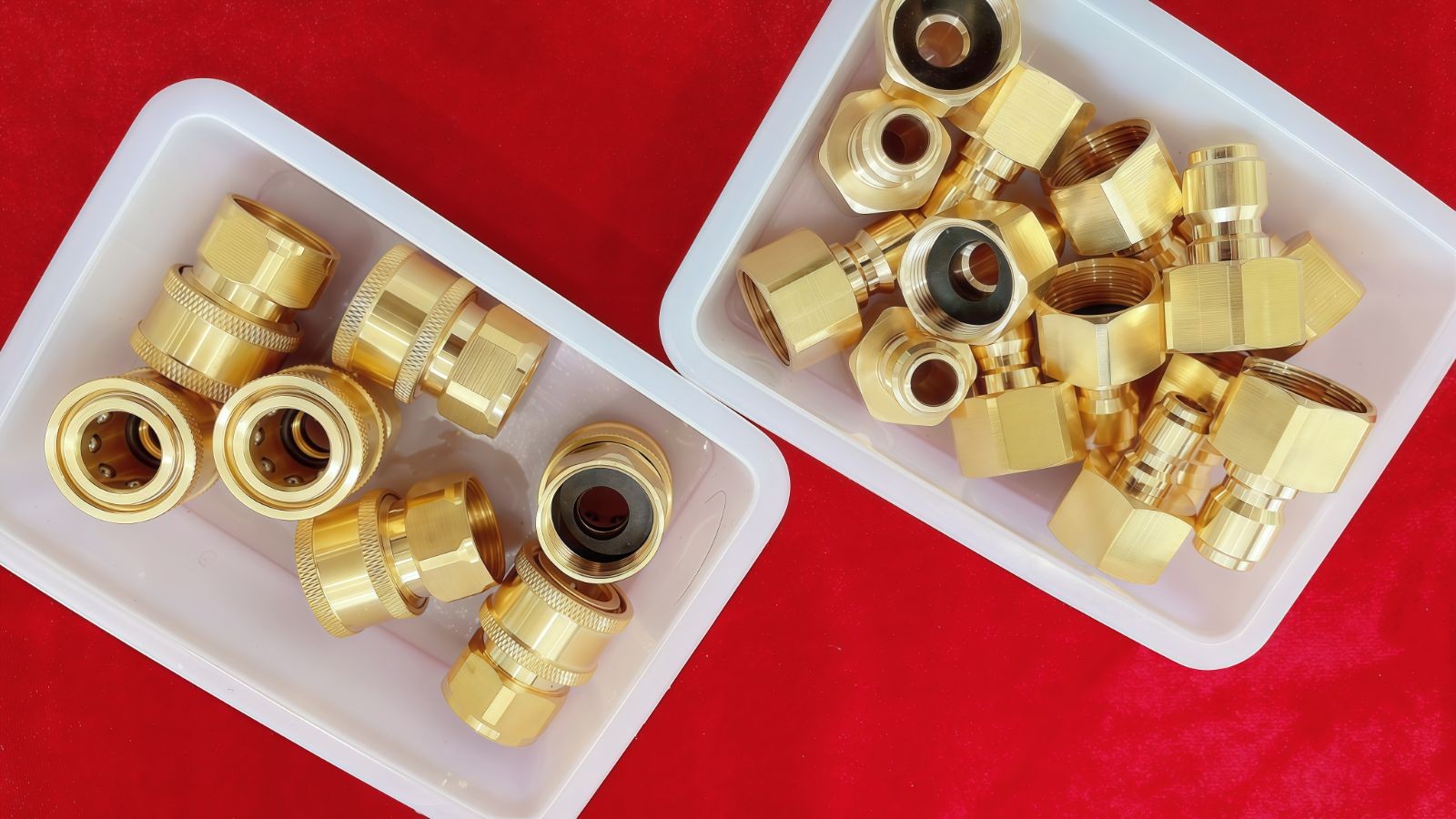 COTV全球直播-东莞市常平永帆农机部批发船式喷灌机、淋水桶、音响田间凳，台州市路桥万豪水暖配件厂生产水暖及农林清洗机配件，台州市路桥宏秉电动车配件有限公司生产液压压管机、手动压管机，欢迎大家光临！