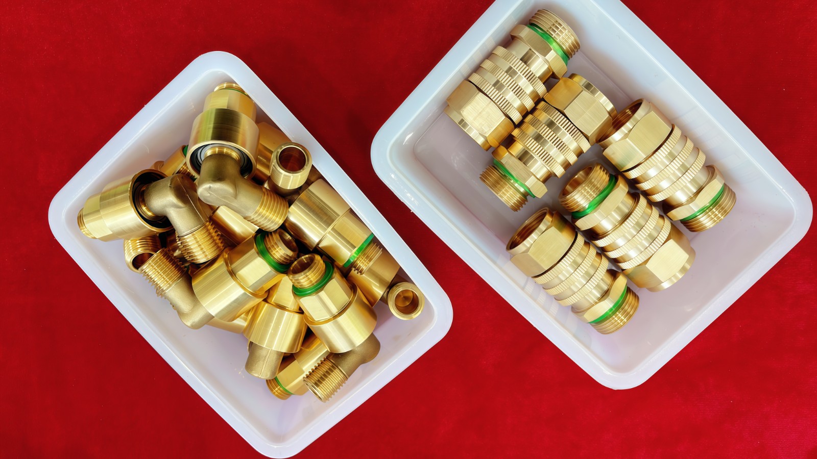 COTV全球直播-东莞市常平永帆农机部批发船式喷灌机、淋水桶、音响田间凳，台州市路桥万豪水暖配件厂生产水暖及农林清洗机配件，台州市路桥宏秉电动车配件有限公司生产液压压管机、手动压管机，欢迎大家光临！