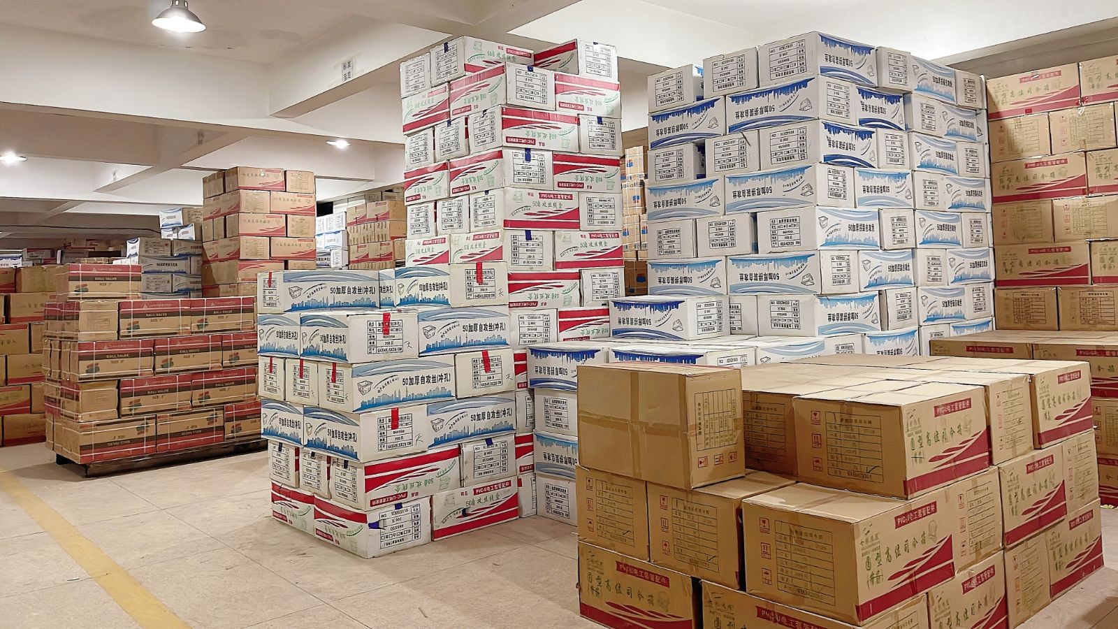 COTV全球直播热情地向新老客户介绍-江山市彩雁塑胶科技有限公司专业生产PVC硬质颗粒、PVC软质颗粒、PVC透明颗粒、球阀PVC钙锌稳定剂等塑料颗粒及塑料半成品产品，欢迎大家光临！