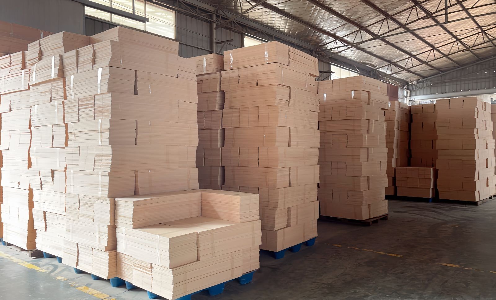 COTV全球直播-江山立体新材料厂专业生产：各种规格台纤板、羽毛球头及羽毛球头配套材料等产品，欢迎大家光临！