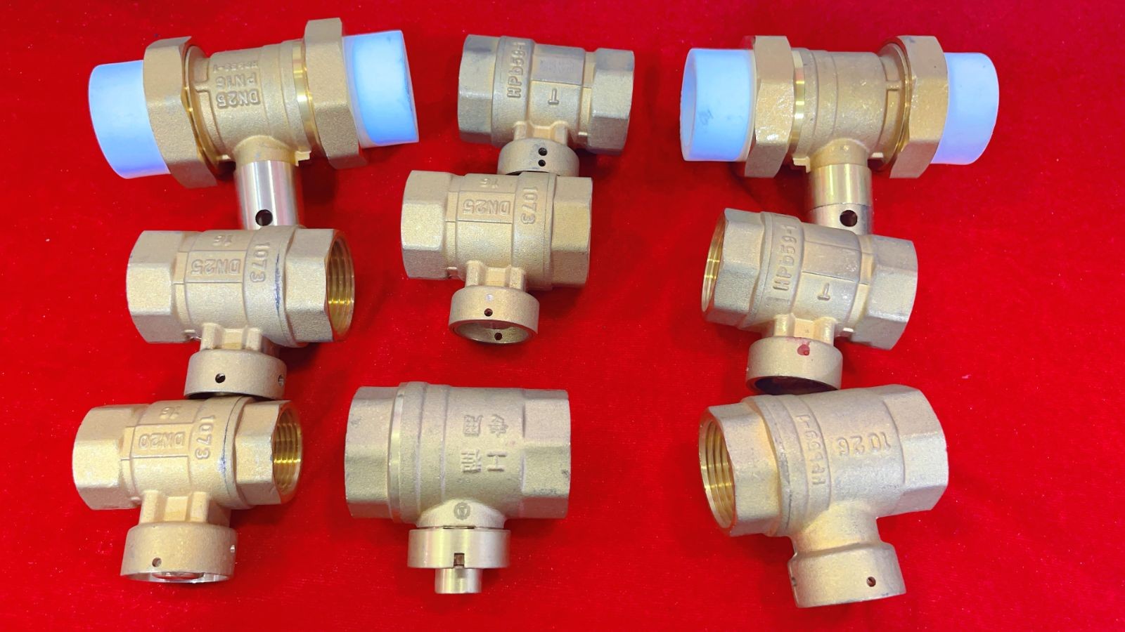 COTV全球直播-台州浙东精工智能科技有限公司专业生产定制锻钢阀门、黄铜多功能锁闭阀、智能阀、锁闭过滤球阀、锁闭测温球阀、锁闭闸阀、平衡阀、加密闸阀、过滤器、截止阀等产品，欢迎大家光临！