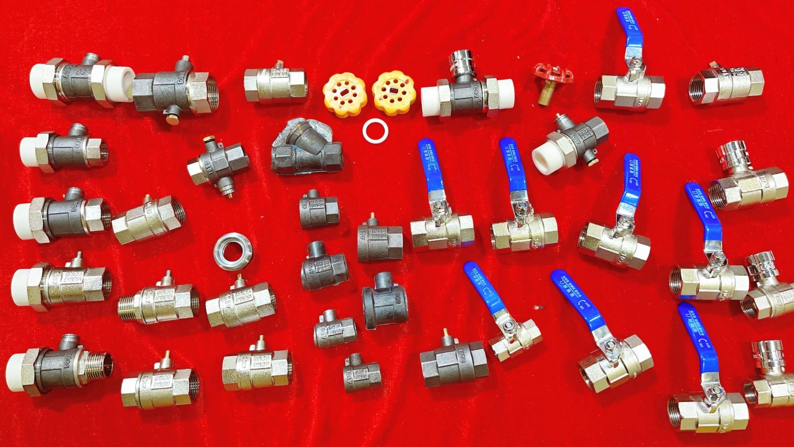 COTV全球直播-台州浙东精工智能科技有限公司专业生产定制锻钢阀门、黄铜多功能锁闭阀、智能阀、锁闭过滤球阀、锁闭测温球阀、锁闭闸阀、平衡阀、加密闸阀、过滤器、截止阀等产品，欢迎大家光临！