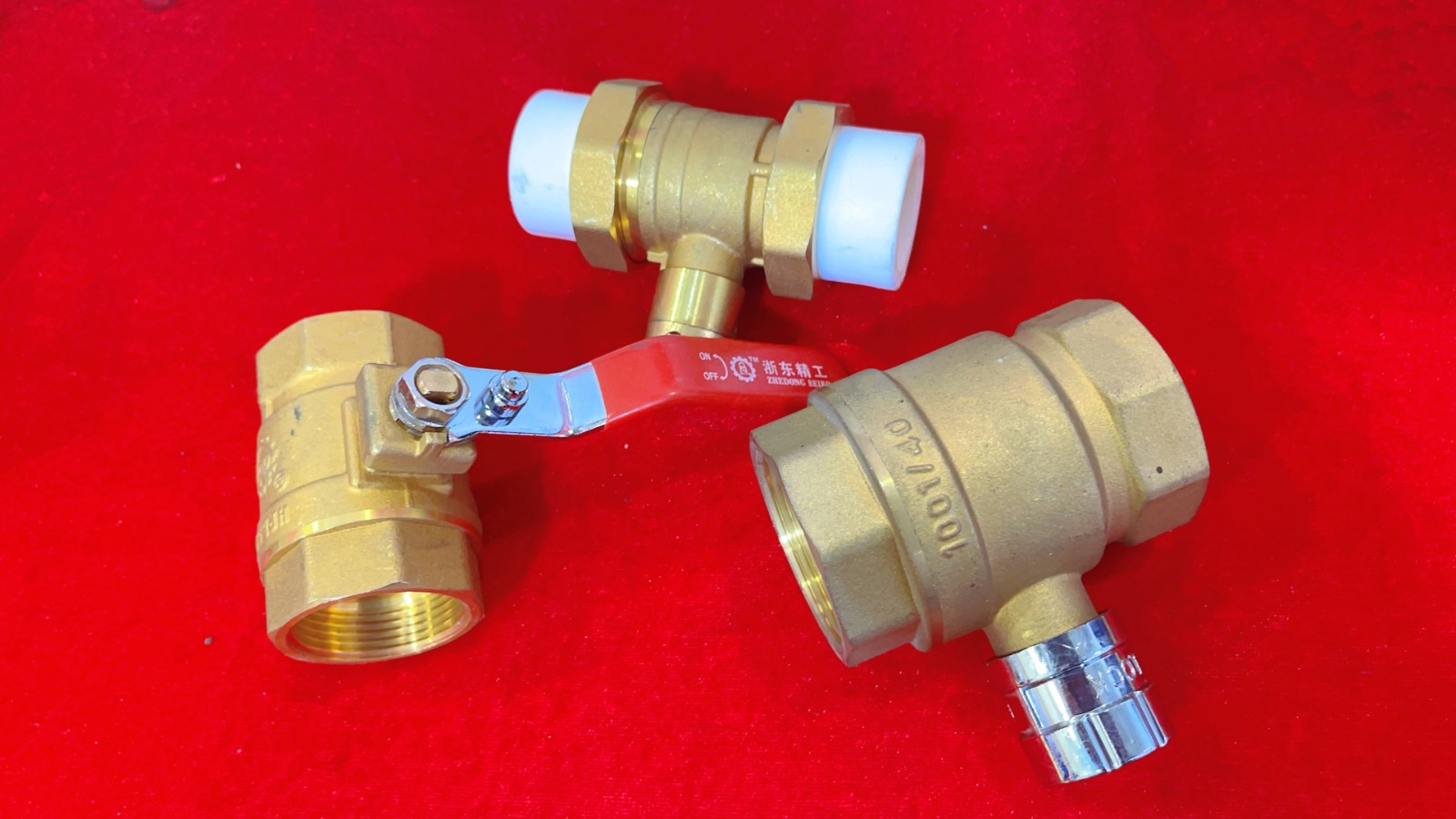 COTV全球直播-台州浙东精工智能科技有限公司专业生产定制锻钢阀门、黄铜多功能锁闭阀、智能阀、锁闭过滤球阀、锁闭测温球阀、锁闭闸阀、平衡阀、加密闸阀、过滤器、截止阀等产品，欢迎大家光临！