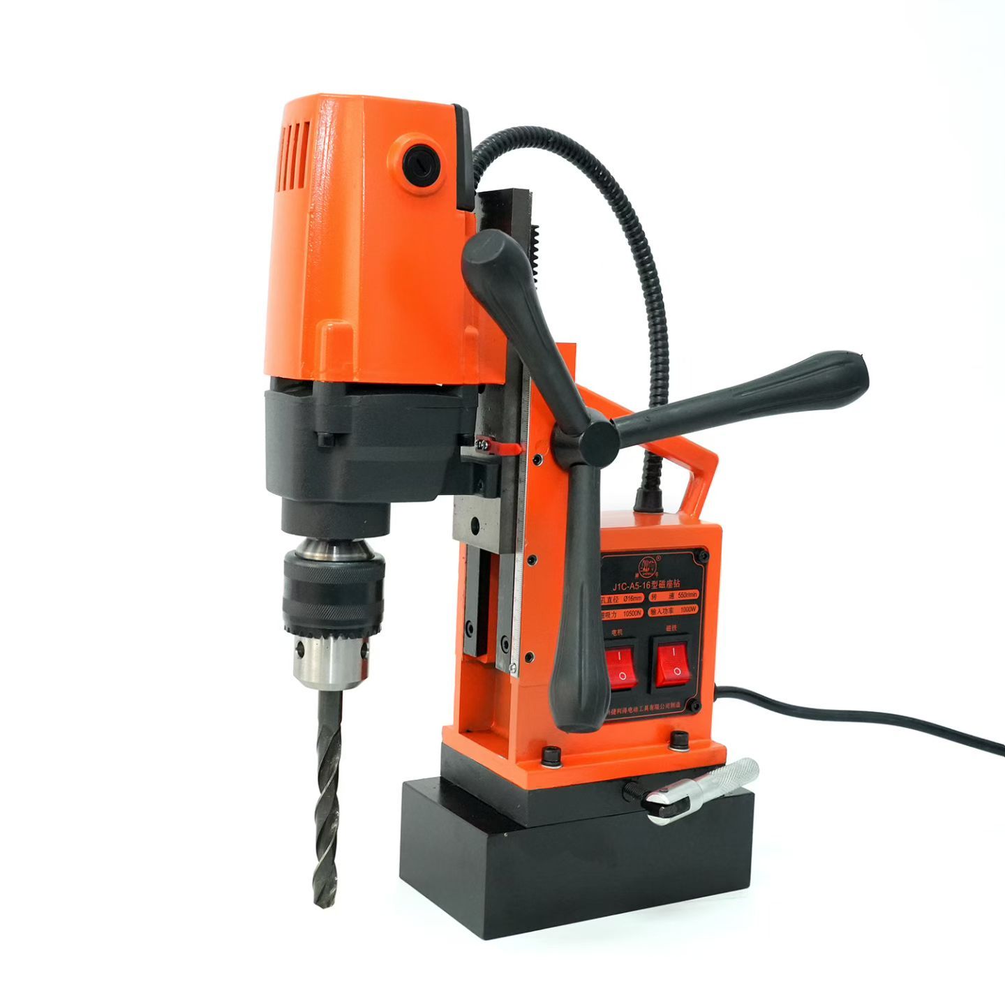 COTV全球直播：扬州捷利得电动工具有限公司专业生产：“神牛”SN系列轻便多功能钻机、J1C系列磁座麻花钻机、管道钻机、调速磁座钻机、J3S系列磁座攻丝机、J1C系列取芯钻机等电动工具，欢迎大家光临！