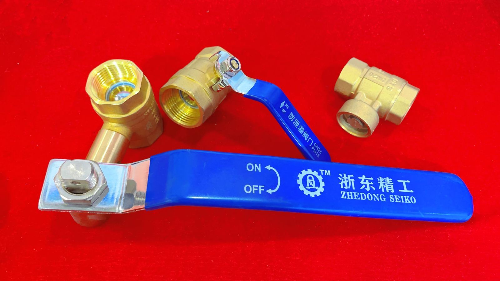 COTV全球直播-台州浙东精工智能科技有限公司专业生产定制锻钢阀门、黄铜多功能锁闭阀、智能阀、锁闭过滤球阀、锁闭测温球阀、锁闭闸阀、平衡阀、加密闸阀、过滤器、截止阀等产品，欢迎大家光临！