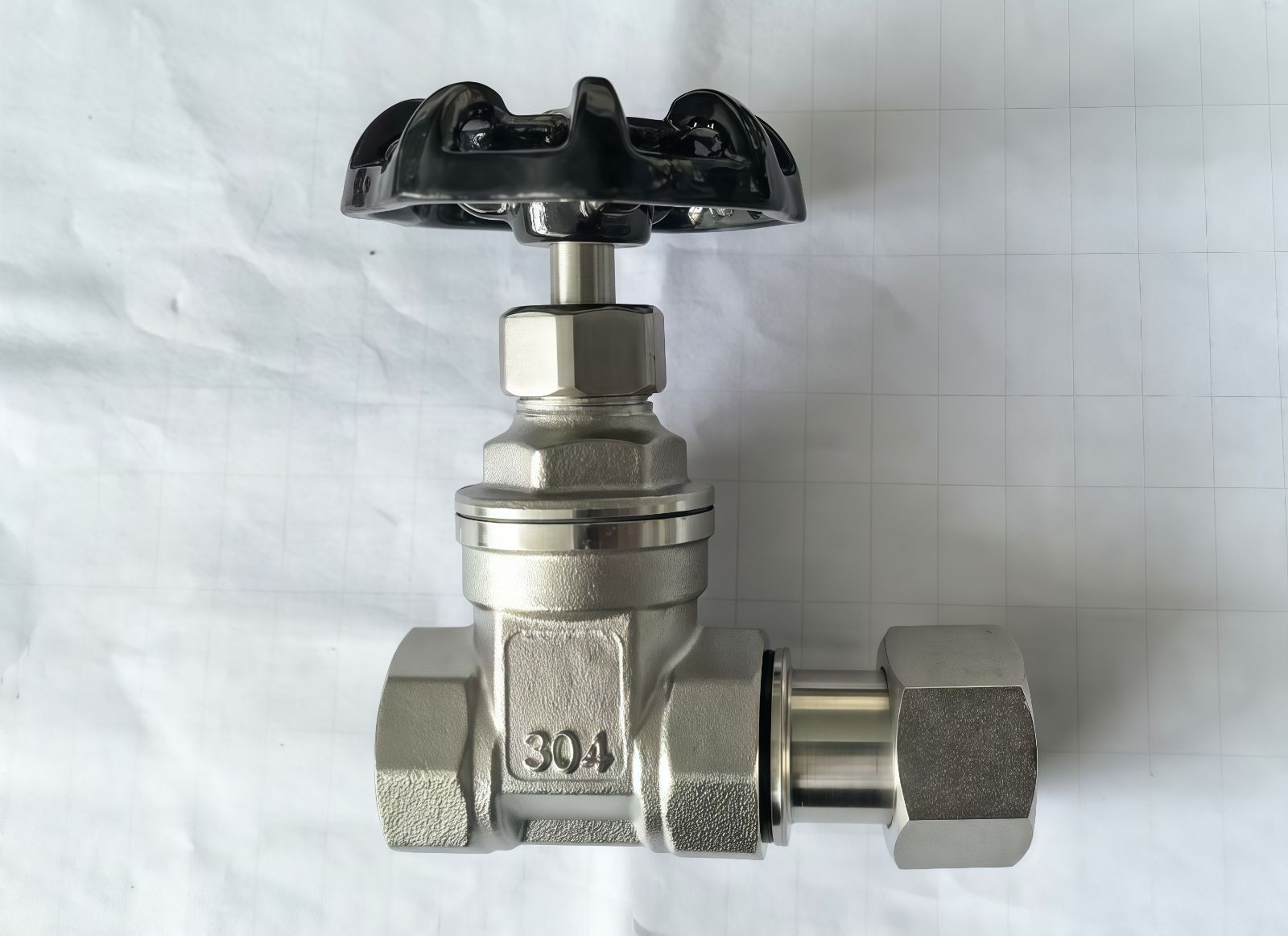 COTV全球直播-浙江利水科技股份有限公司专业生产不锈钢及铜制截止阀、球阀、PPR球阀、带锁闸阀、过滤器、减压阀、立式止回阀、分水器等流体设备及燃气系列、塑料管道系列产品，欢迎大家光临！