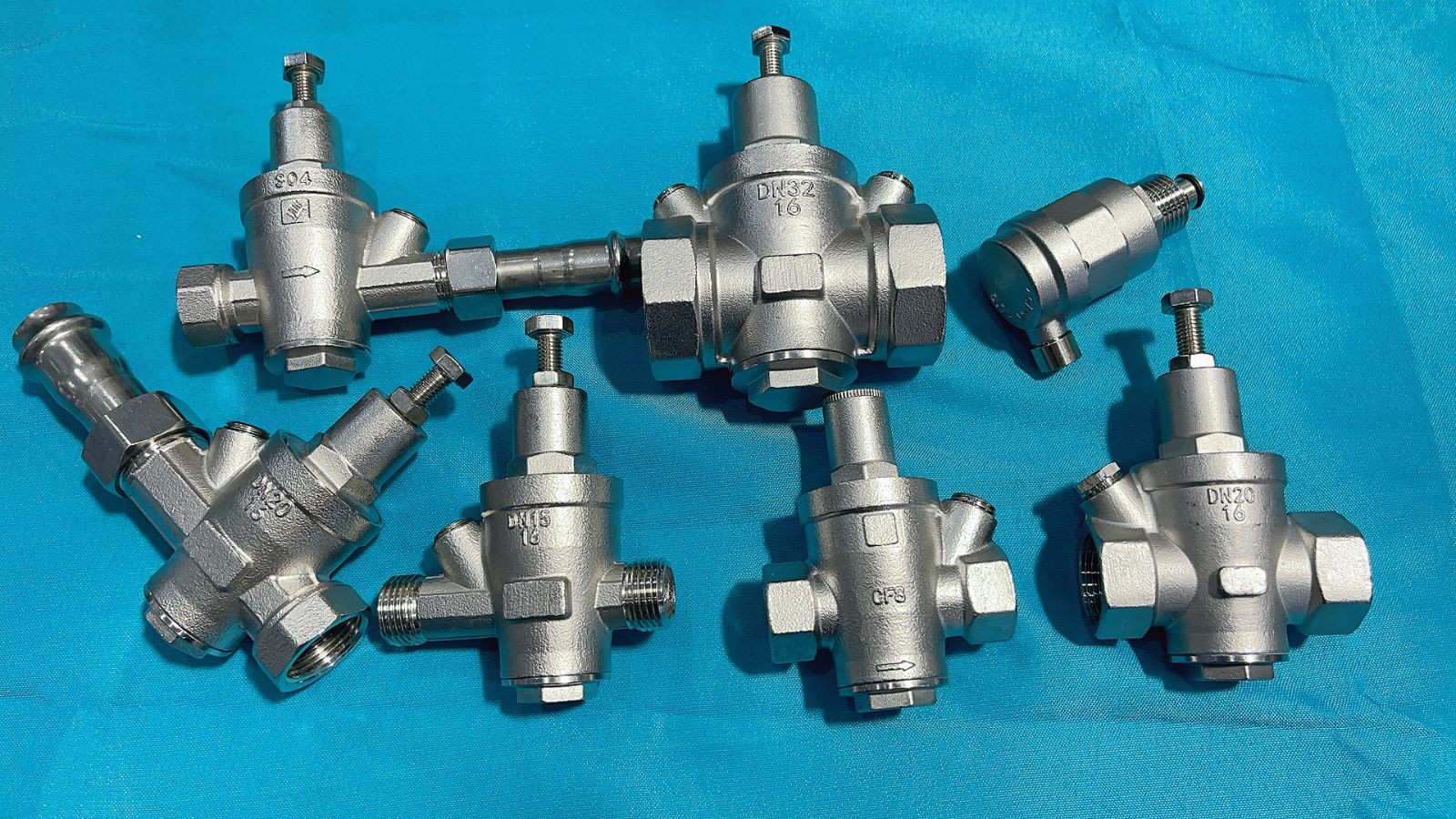 COTV全球直播-浙江利水科技股份有限公司专业生产不锈钢及铜制截止阀、球阀、PPR球阀、带锁闸阀、过滤器、减压阀、立式止回阀、分水器等流体设备及燃气系列、塑料管道系列产品，欢迎大家光临！