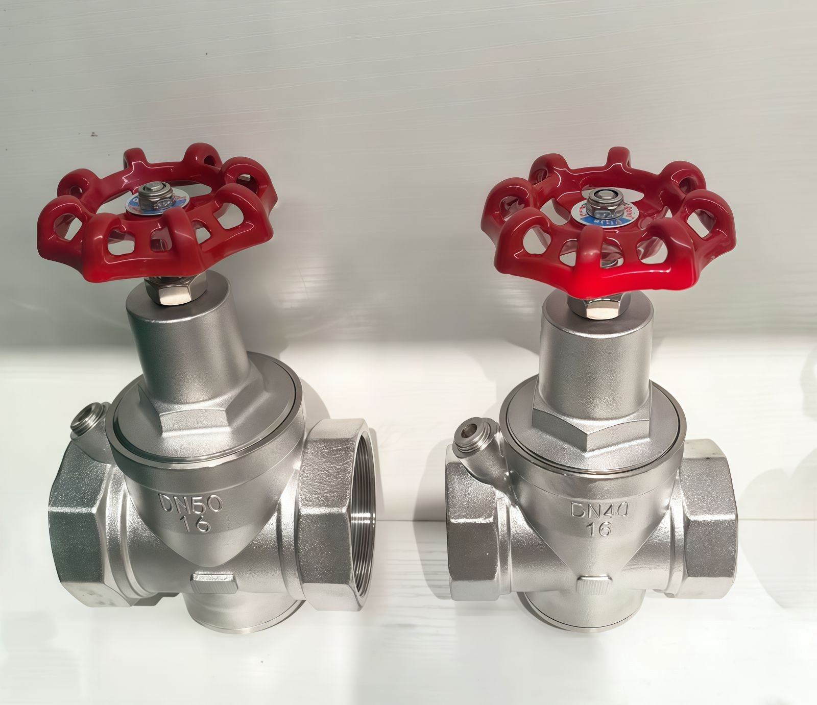 COTV全球直播-浙江利水科技股份有限公司专业生产不锈钢及铜制截止阀、球阀、PPR球阀、带锁闸阀、过滤器、减压阀、立式止回阀、分水器等流体设备及燃气系列、塑料管道系列产品，欢迎大家光临！