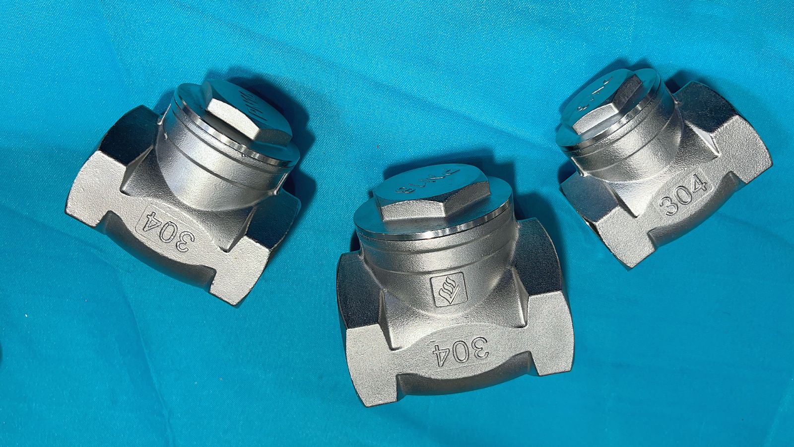 COTV全球直播-浙江利水科技股份有限公司专业生产不锈钢及铜制截止阀、球阀、PPR球阀、带锁闸阀、过滤器、减压阀、立式止回阀、分水器等流体设备及燃气系列、塑料管道系列产品，欢迎大家光临！