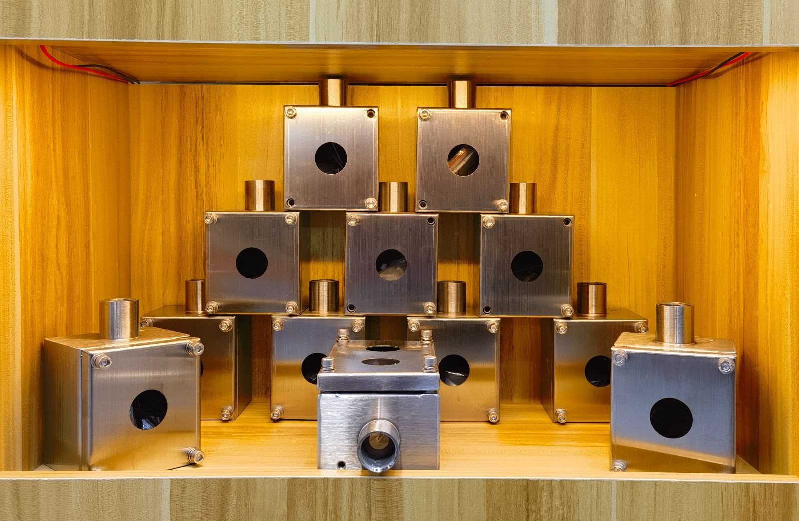 COTV全球直播:浙江正毅电气有限公司专业生产:不锈钢按钮盒、增安按钮盒、86型接线盒、端子盒等电气产品,联系电话:0086-15858553162,总经理郑成方欢迎大家光临! COTV全球直播:浙江正毅电气有限公司专业生产:不锈钢按钮盒、增安按钮盒、86型接线盒、端子盒等电气产品,联系电话:0086-15858553162,总经理郑成方欢迎大家光临!