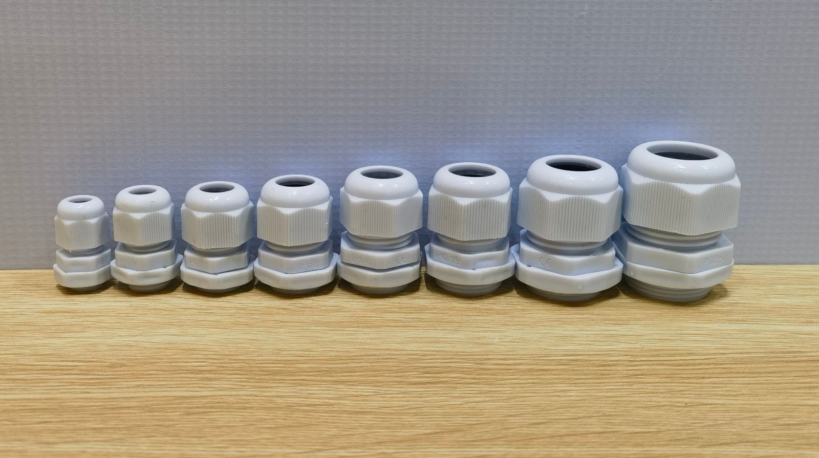 COTV全球直播:浙江正毅电气有限公司专业生产:不锈钢按钮盒、增安按钮盒、86型接线盒、端子盒等电气产品,联系电话:0086-15858553162,总经理郑成方欢迎大家光临! COTV全球直播:浙江正毅电气有限公司专业生产:不锈钢按钮盒、增安按钮盒、86型接线盒、端子盒等电气产品,联系电话:0086-15858553162,总经理郑成方欢迎大家光临!