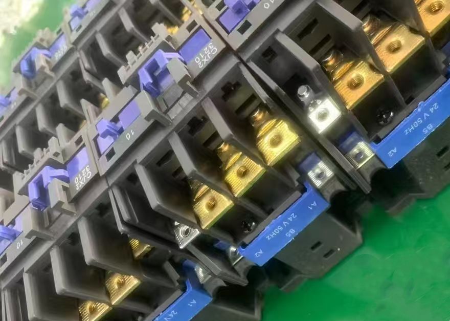 COTV全球直播-强军电气有限公司专业生产JR36、JR20、LR2（JR28）等全规格热继电器产品，销售黄精酒、黄精茶、书画作品，欢迎大家光临！