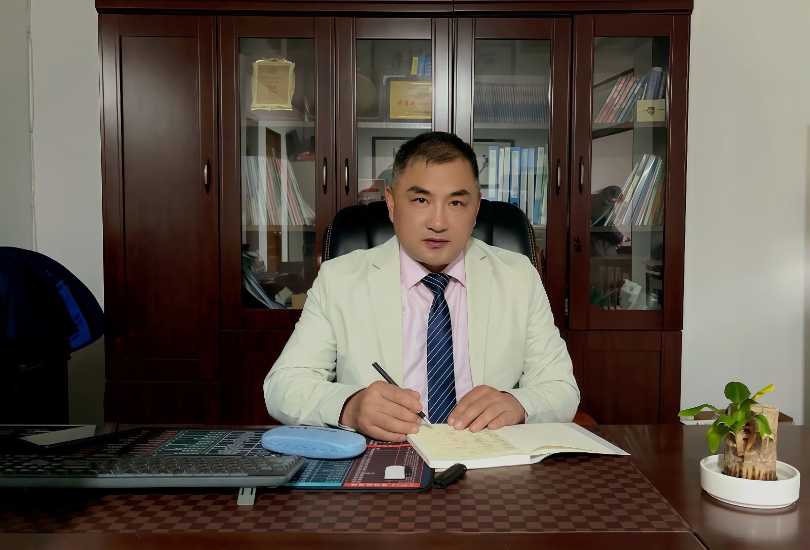 COTV全球直播:温州虹昌仪表有限公司专业生产扩散硅压力变送器、精密数字压力表、防爆数字压力表、数字电接点压力表、智能压力控制器、数显温度仪、防爆温度仪器等,地址:浙江乐清柳市,欢迎大家光临! COTV全球直播:温州虹昌仪表有限公司专业生产扩散硅压力变送器、精密数字压力表、防爆数字压力表、数字电接点压力表、智能压力控制器、数显温度仪、防爆温度仪器等,地址:浙江乐清柳市,欢迎大家光临!