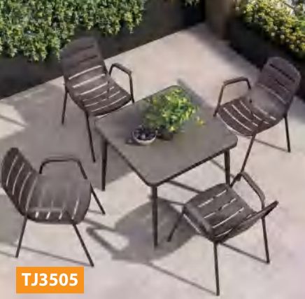 COTV全球直播-台州天将伞业有限公司专业生产：户外遮阳伞、各种户外雨伞、太阳伞，岗位工作伞、户外休闲家具以及各种时新摆件、挂件工艺品，欢迎大家光临！