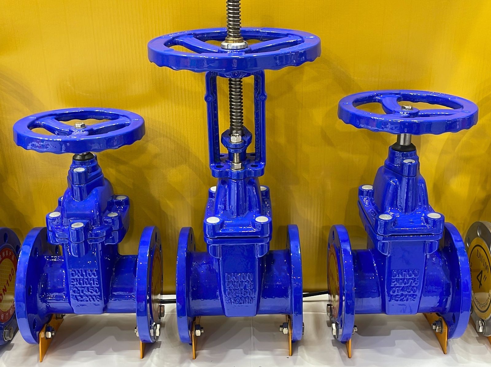 COTV全球直播：中国-冠兴流体科技有限公司专业生产暖通系统、排泥阀、排气阀、闸阀、止回阀、碟阀、水力控制阀、多功能水泵控制阀、防污断阀、倒流防止器等系统流体产品，欢迎大家光临！