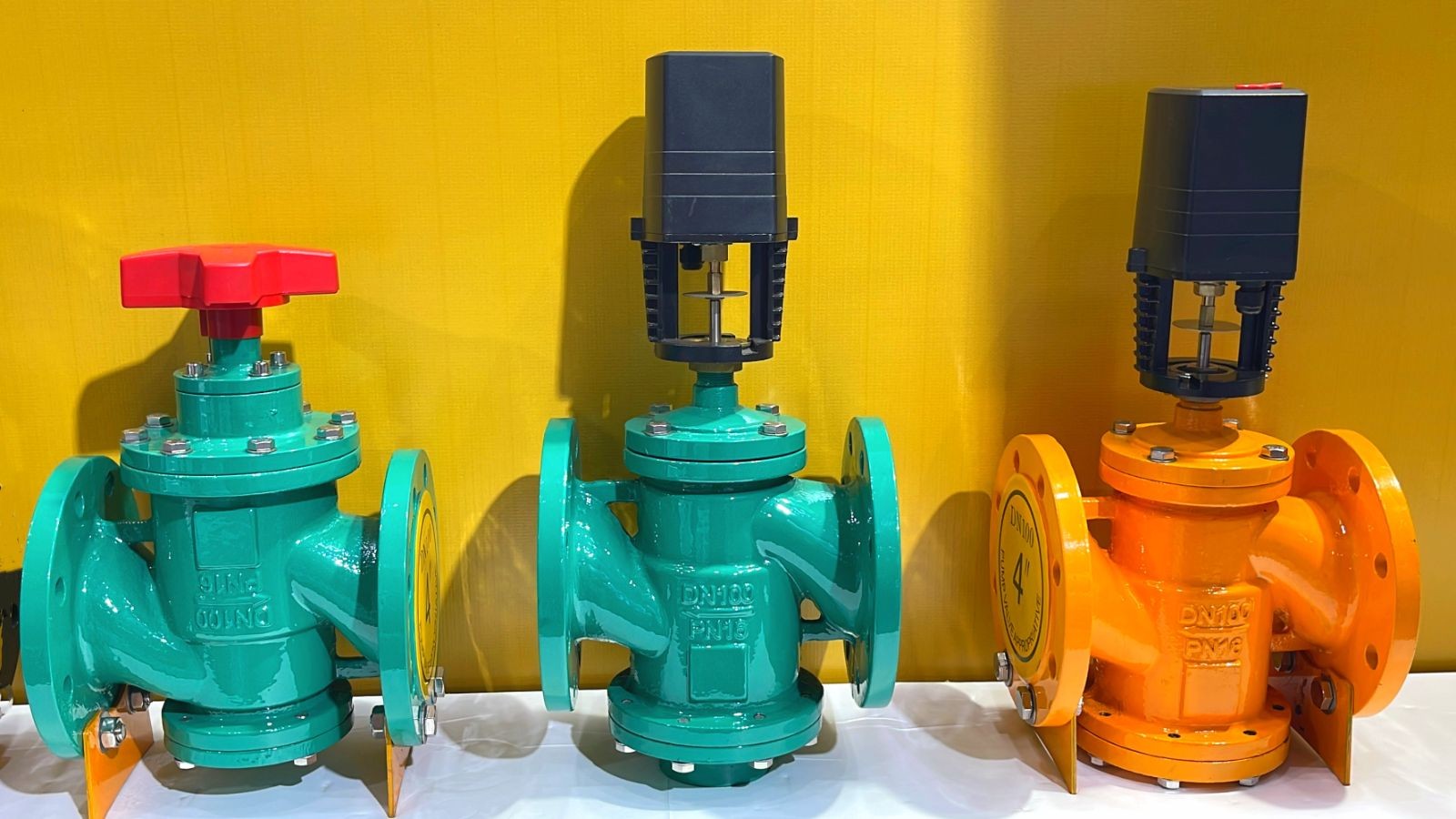 COTV全球直播：中国-冠兴流体科技有限公司专业生产暖通系统、排泥阀、排气阀、闸阀、止回阀、碟阀、水力控制阀、多功能水泵控制阀、防污断阀、倒流防止器等系统流体产品，欢迎大家光临！