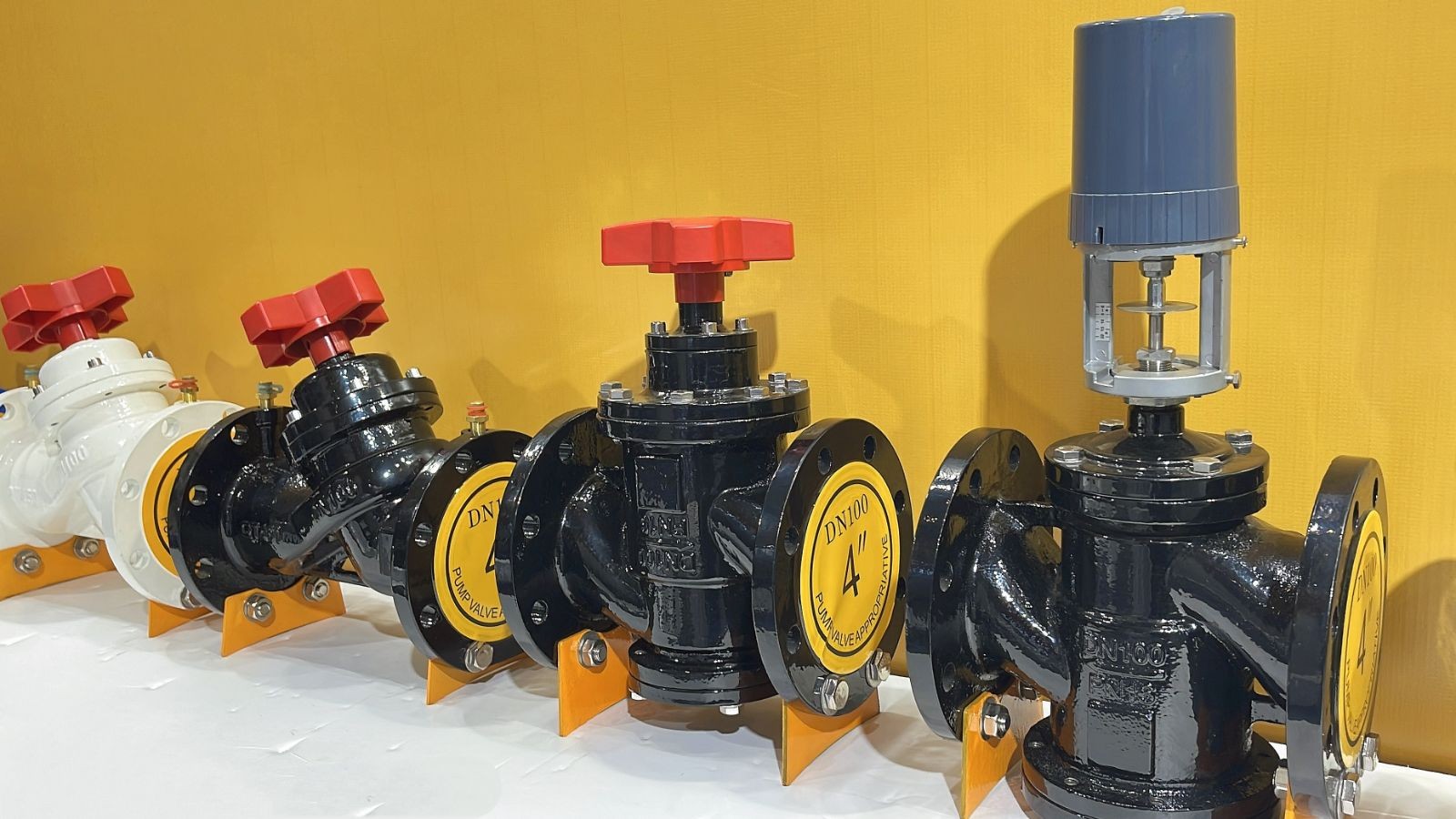 COTV全球直播：中国-冠兴流体科技有限公司专业生产暖通系统、排泥阀、排气阀、闸阀、止回阀、碟阀、水力控制阀、多功能水泵控制阀、防污断阀、倒流防止器等系统流体产品，欢迎大家光临！