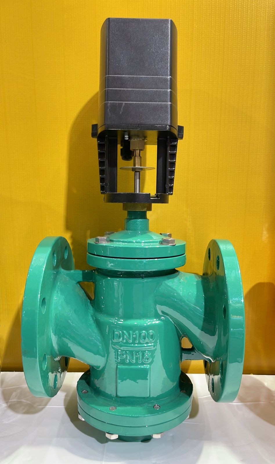 COTV全球直播：中国-冠兴流体科技有限公司专业生产暖通系统、排泥阀、排气阀、闸阀、止回阀、碟阀、水力控制阀、多功能水泵控制阀、防污断阀、倒流防止器等系统流体产品，欢迎大家光临！