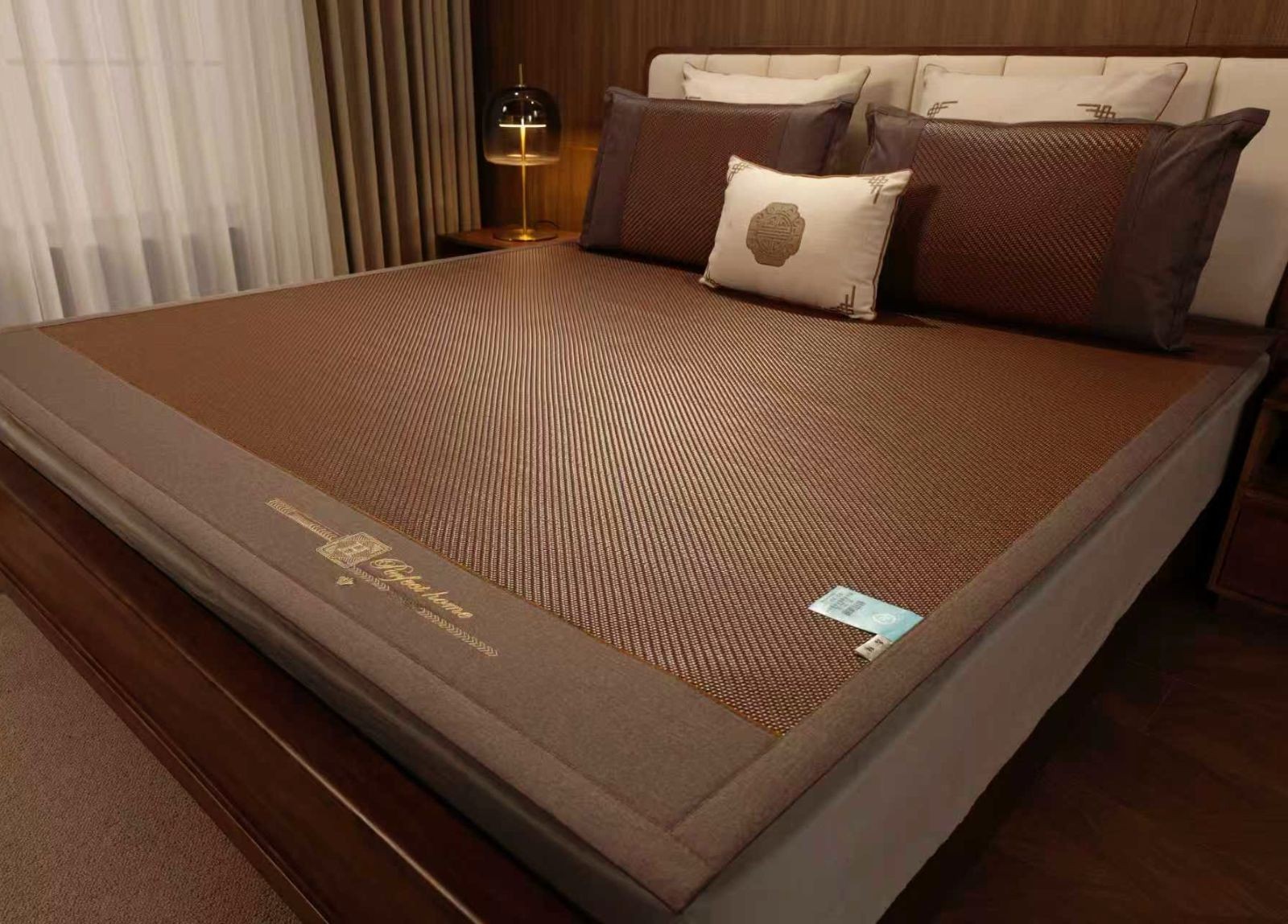 COTV全球直播-安吉柏宇家居科技有限公司专业生产：PE凉感滕席夏季睡眠产品，设计创新、匠心制造、款式多样，现货供应并承接来样定制及内外贸订单业务，深得客户口碑，欢迎大家光临！