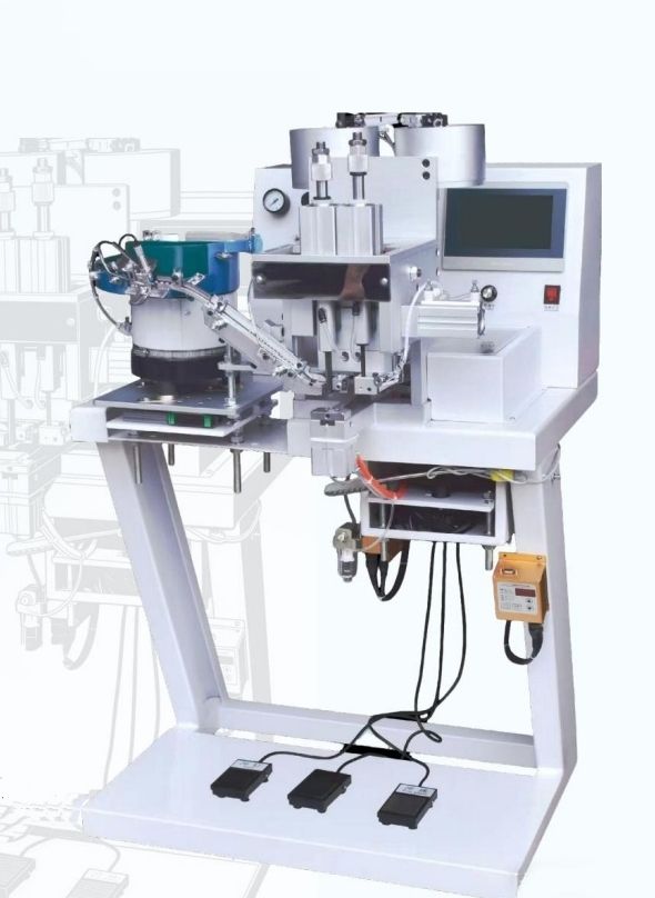 COTV全球直播-温州市煜丰机械制造厂专业生产自动冲孔打扣机、五爪扣，摇头扣、铆钉、四合扣、槽扣、鸡眼扣、自动冲孔打扣窗帘环一体机以及自动上胶围拉链机、锤平机、折边机、包条机，欢迎大家光临！