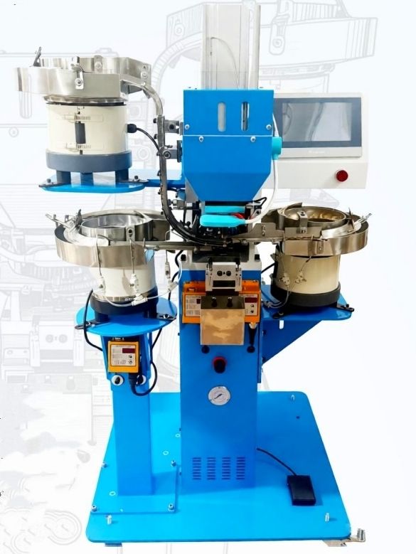 COTV全球直播-温州市煜丰机械制造厂专业生产自动冲孔打扣机、五爪扣，摇头扣、铆钉、四合扣、槽扣、鸡眼扣、自动冲孔打扣窗帘环一体机以及自动上胶围拉链机、锤平机、折边机、包条机，欢迎大家光临！